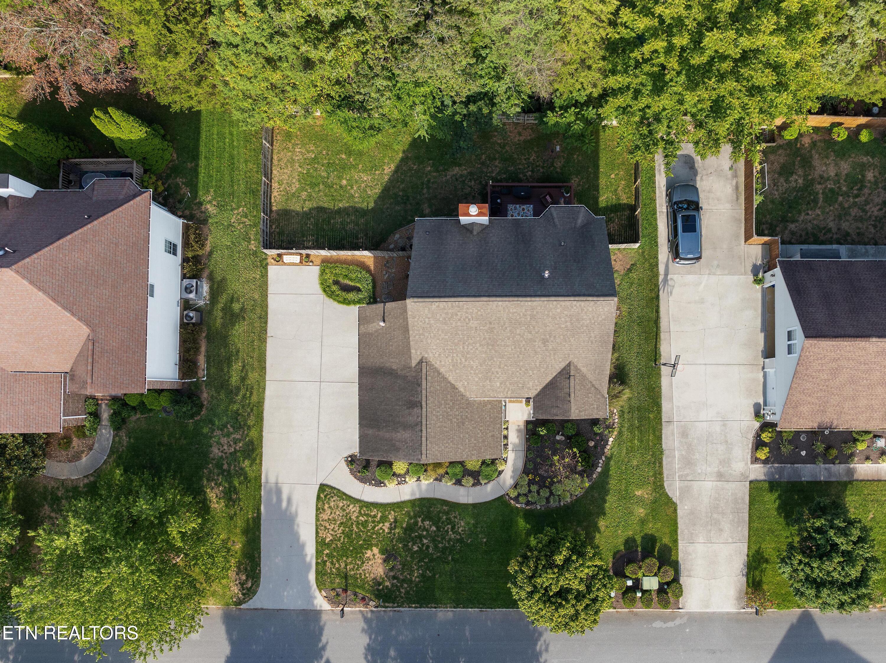 8464 Lawnpark Drive Knoxville TN 37923
