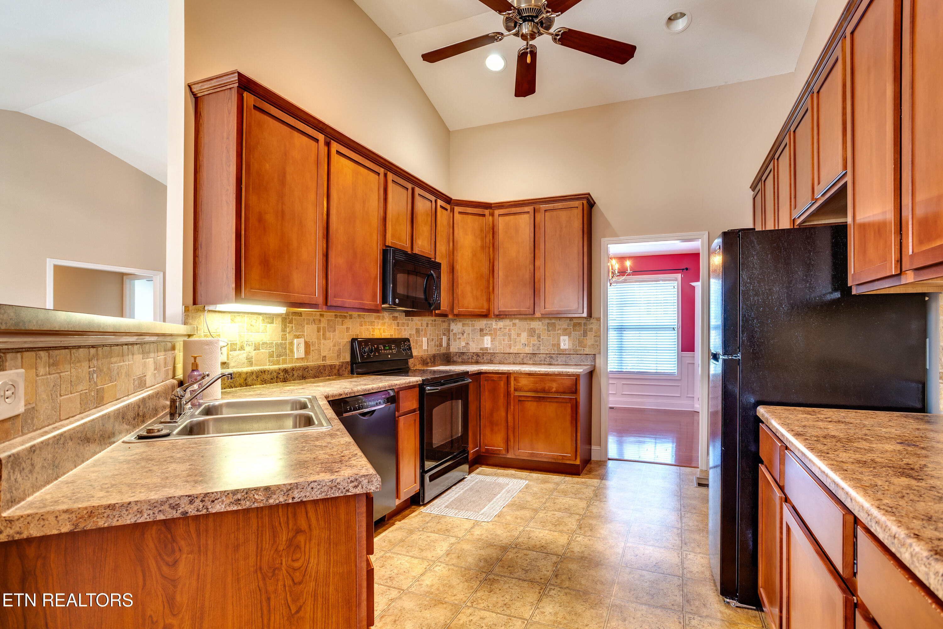 5500 Aromatic Aster Road Knoxville TN 37918