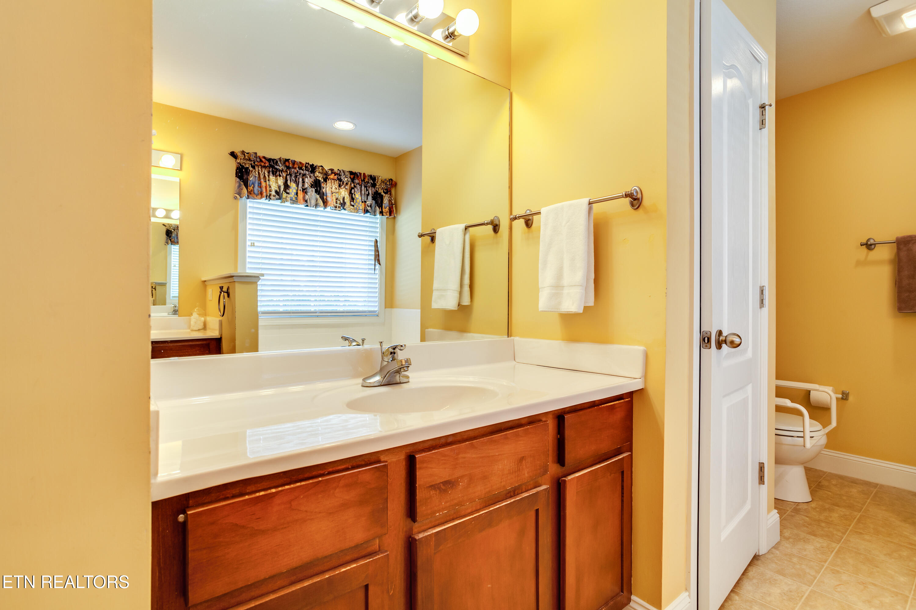5500 Aromatic Aster Road Knoxville TN 37918