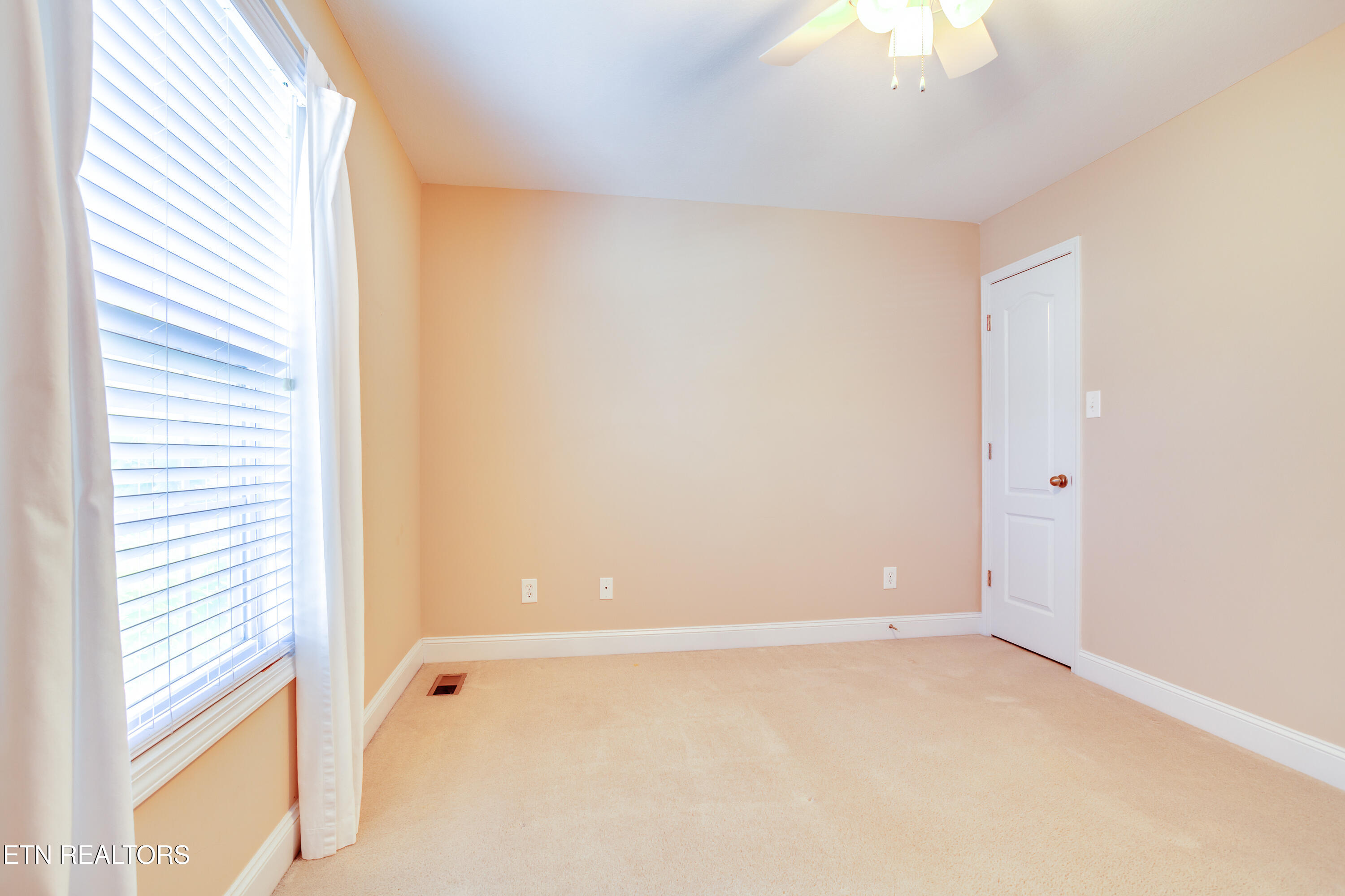 5500 Aromatic Aster Road Knoxville TN 37918