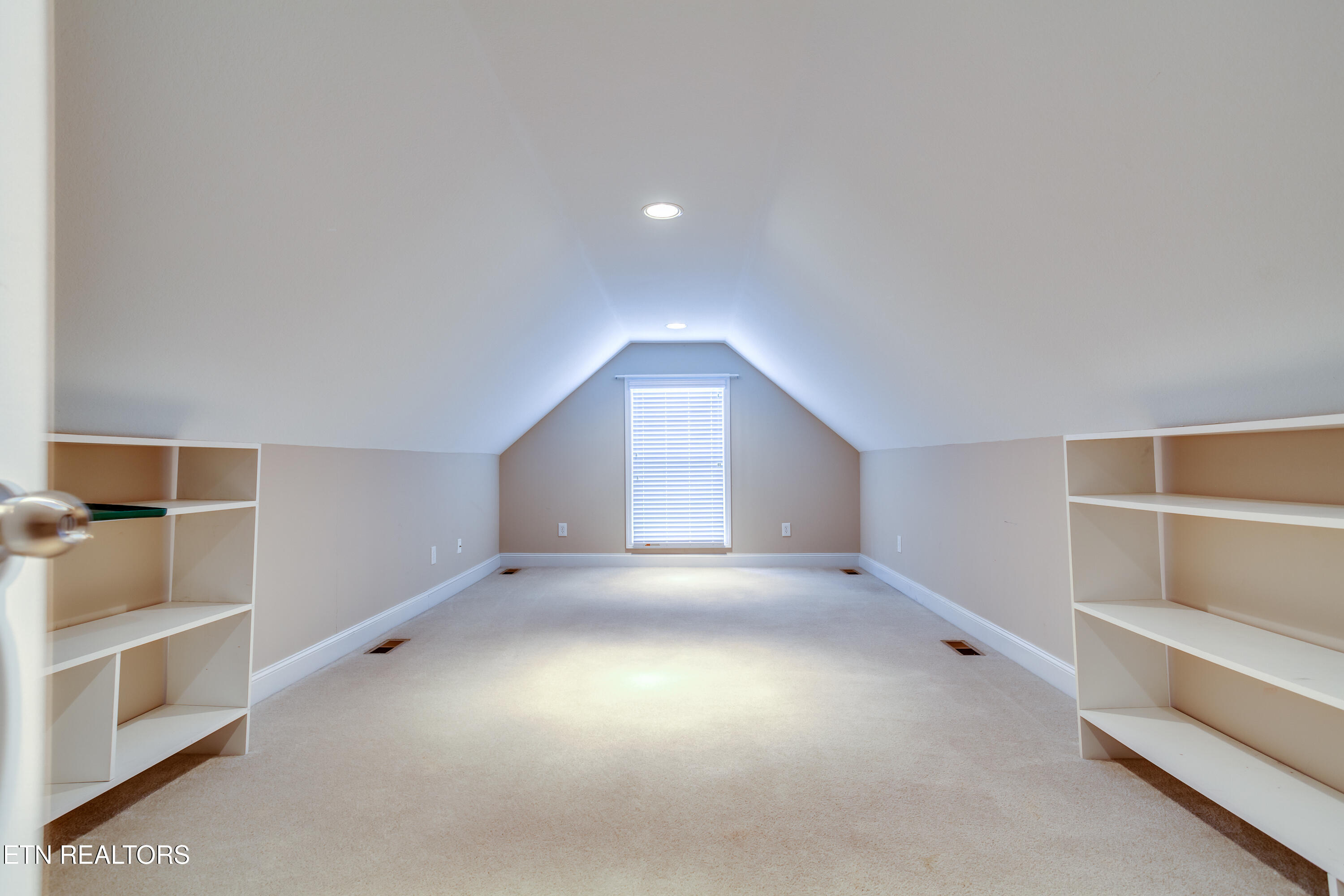 5500 Aromatic Aster Road Knoxville TN 37918