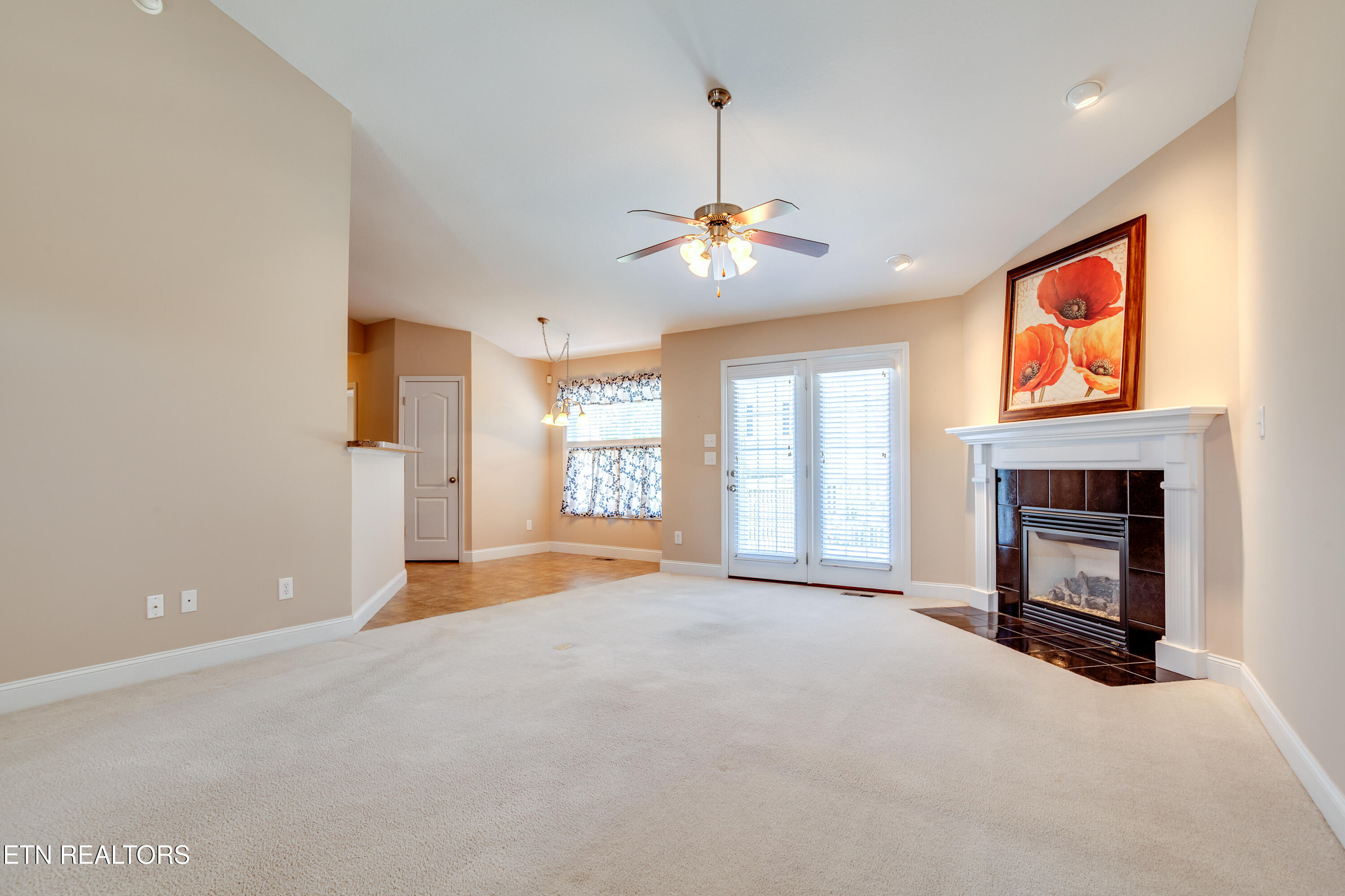 5500 Aromatic Aster Road Knoxville TN 37918