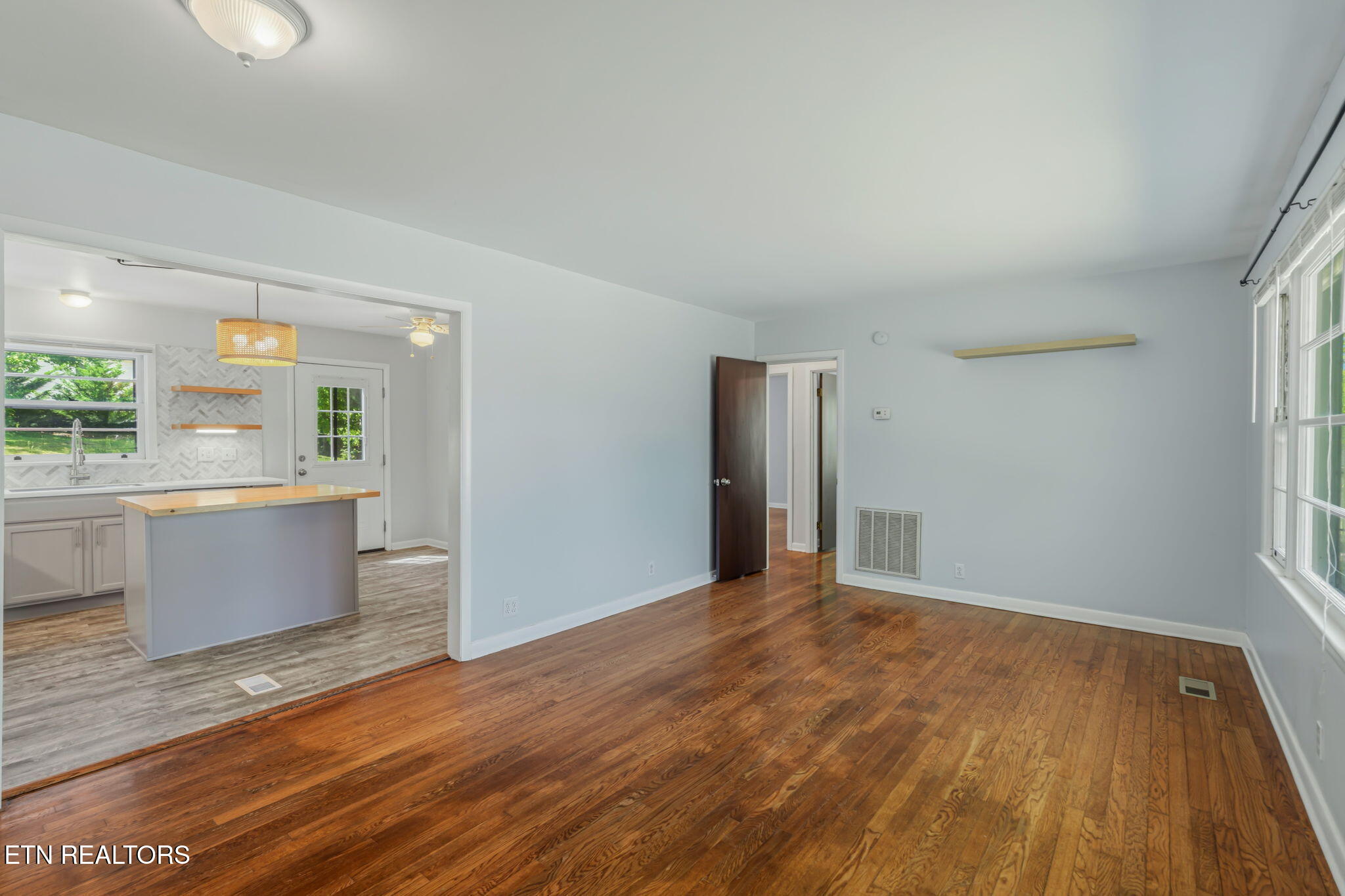 4404 NE Eagle Drive Knoxville TN 37914