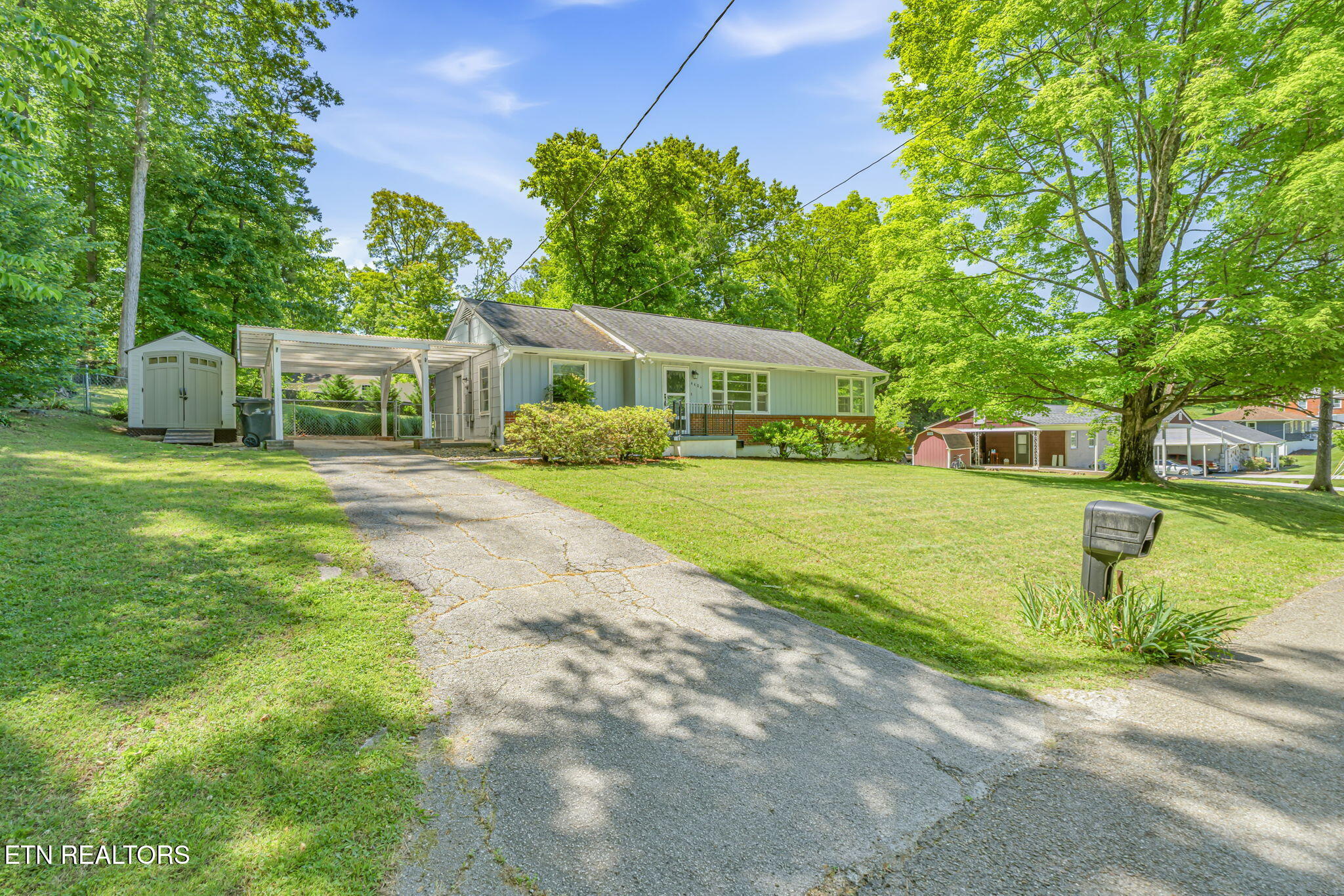 4404 NE Eagle Drive Knoxville TN 37914