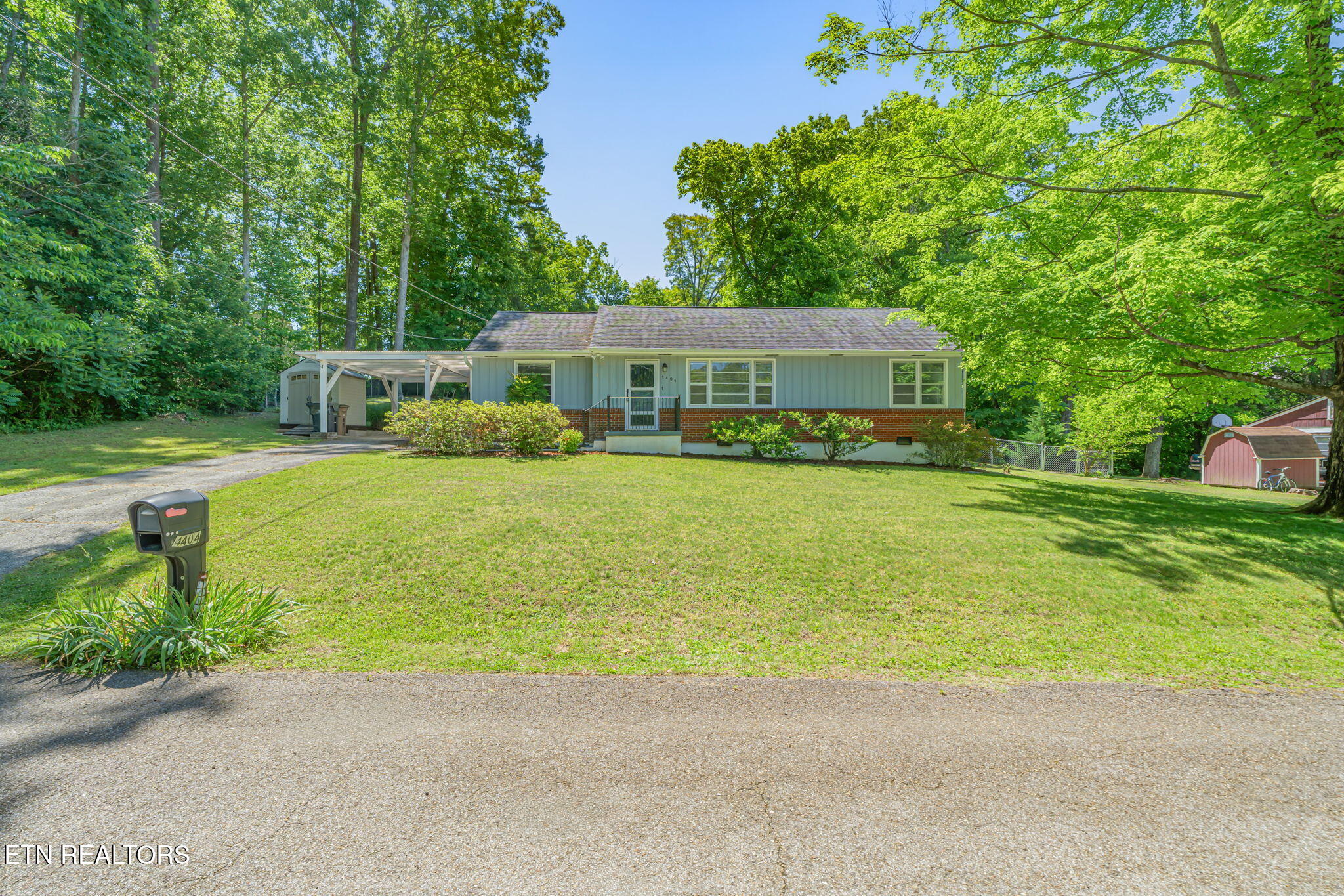 4404 NE Eagle Drive Knoxville TN 37914
