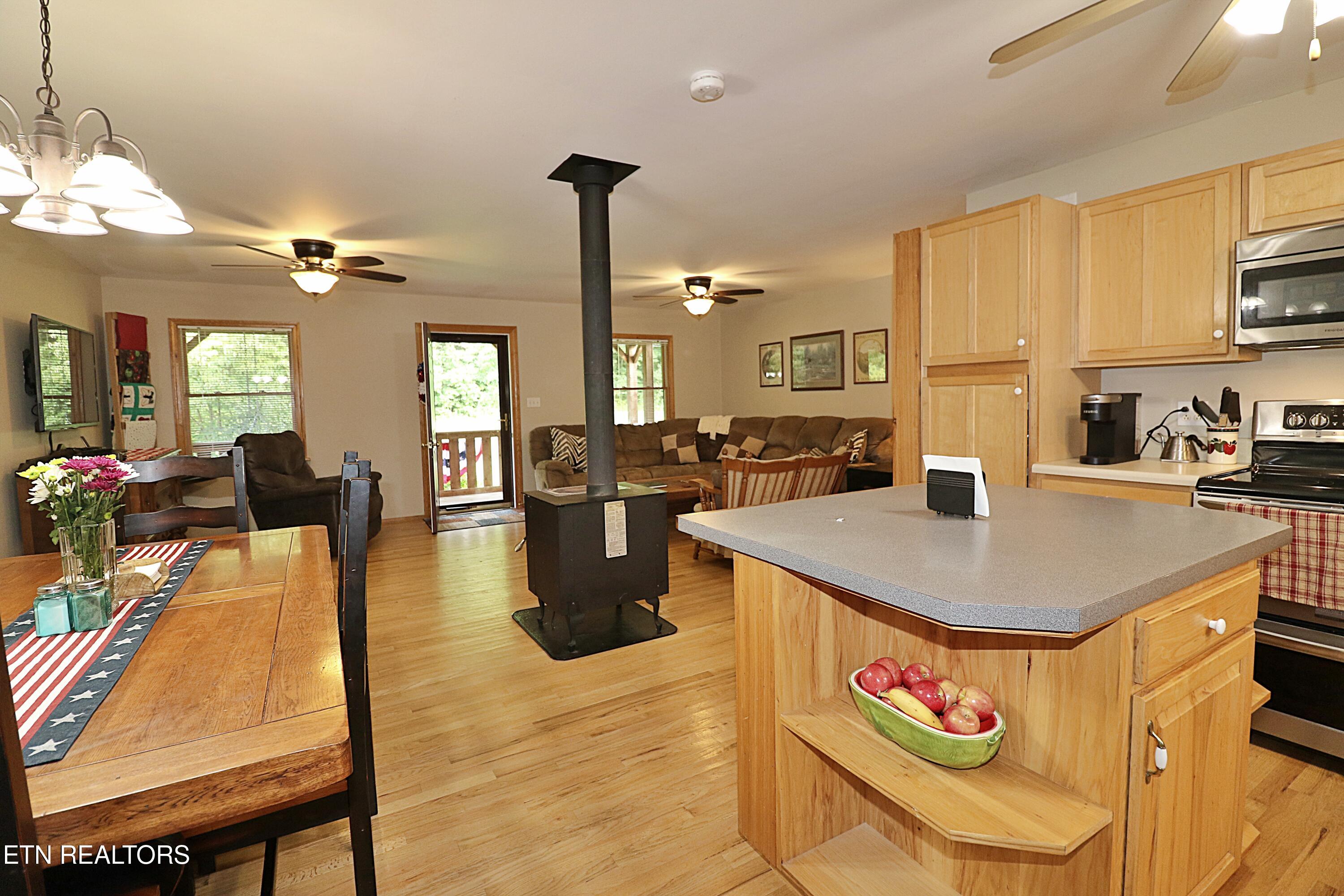 2171 Pine Hill Road Winfield TN 37892
