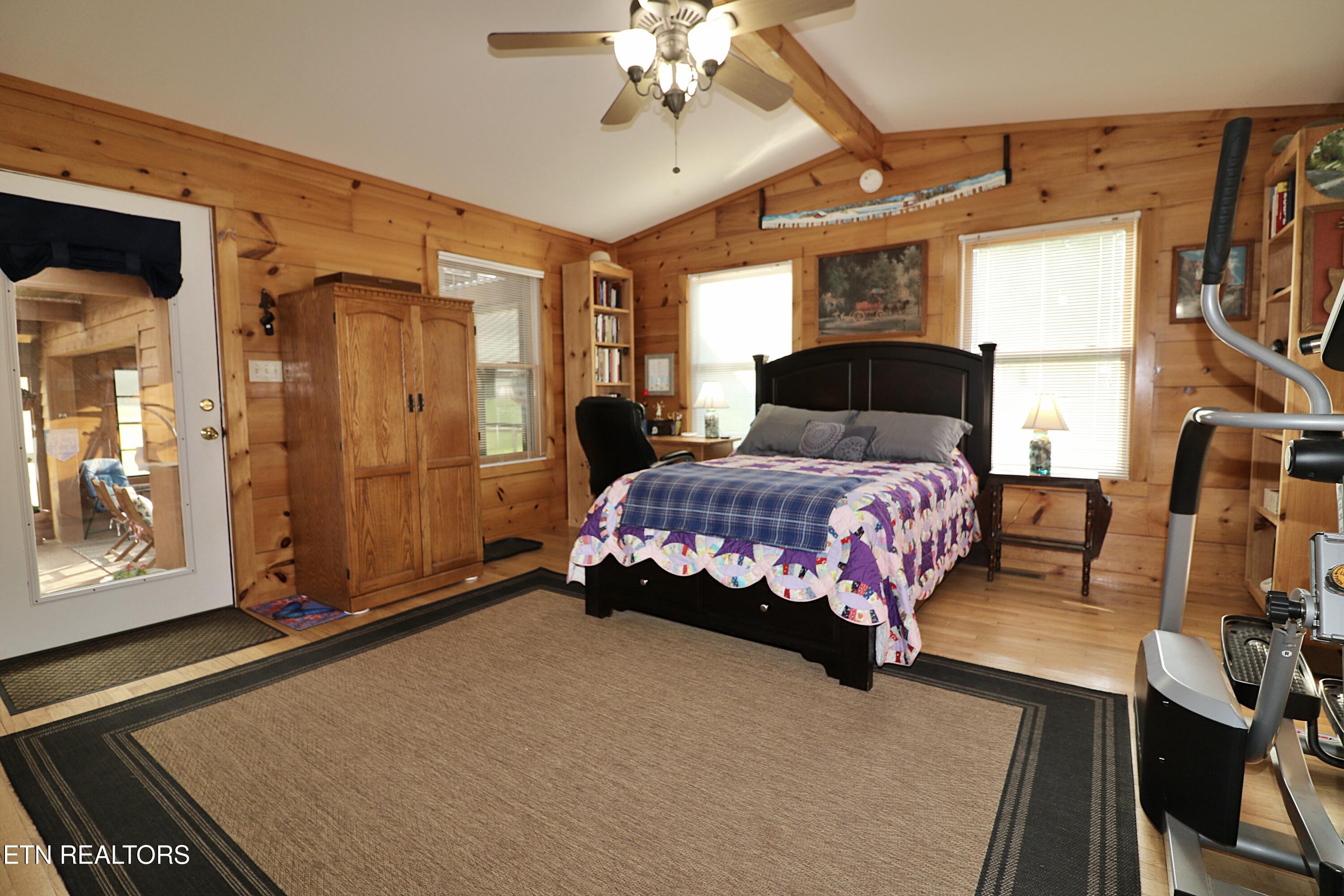 2171 Pine Hill Road Winfield TN 37892