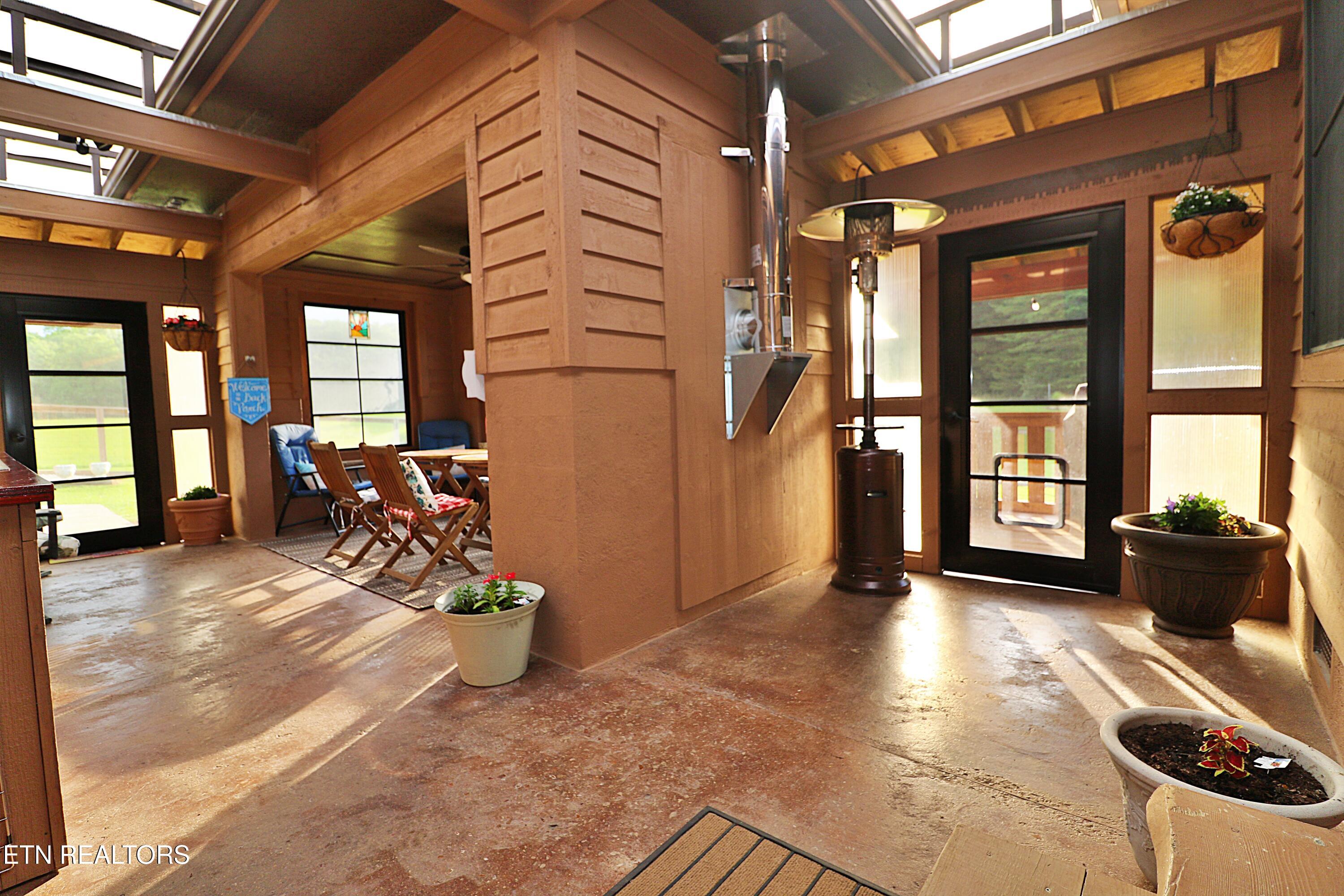 2171 Pine Hill Road Winfield TN 37892