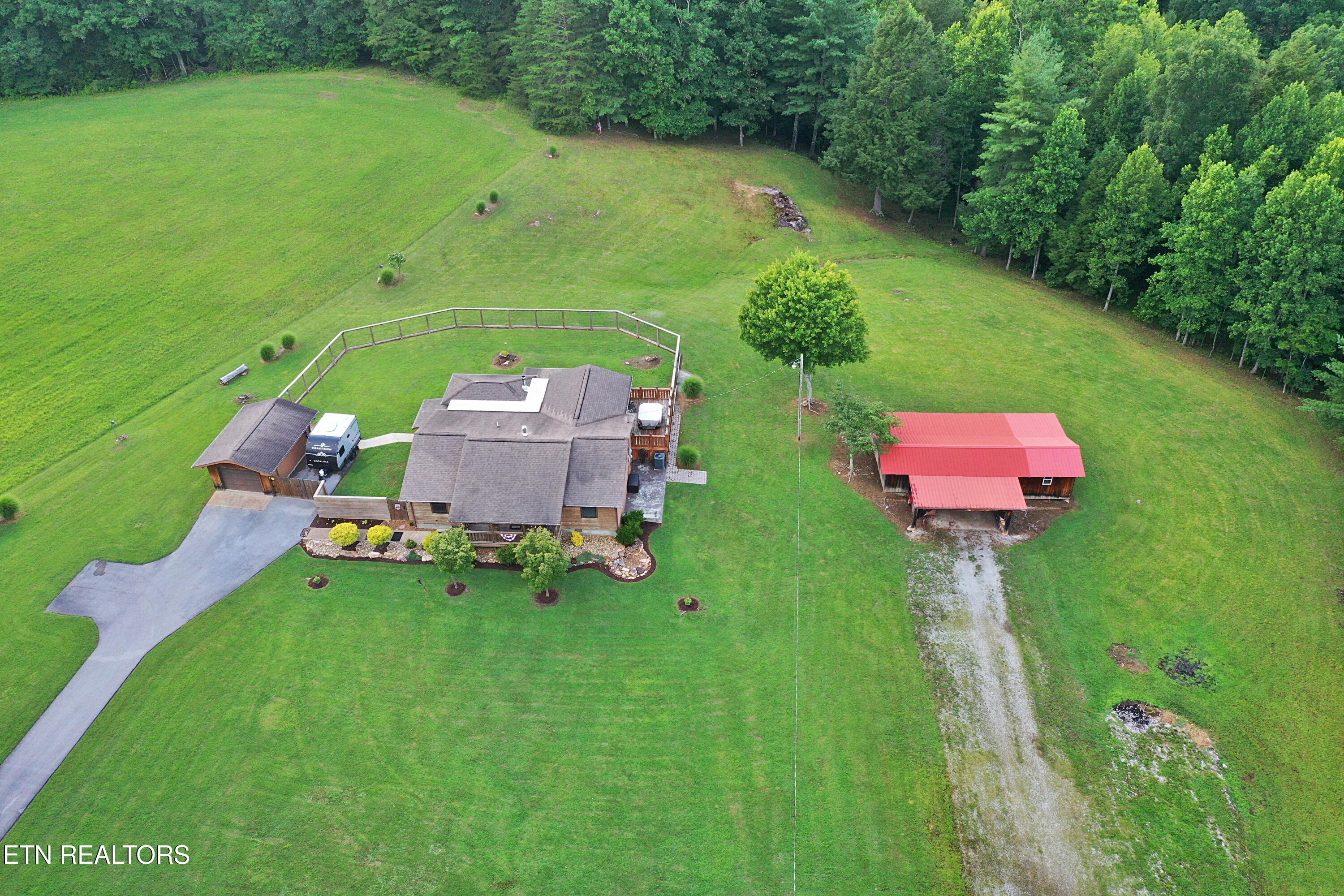 2171 Pine Hill Road Winfield TN 37892