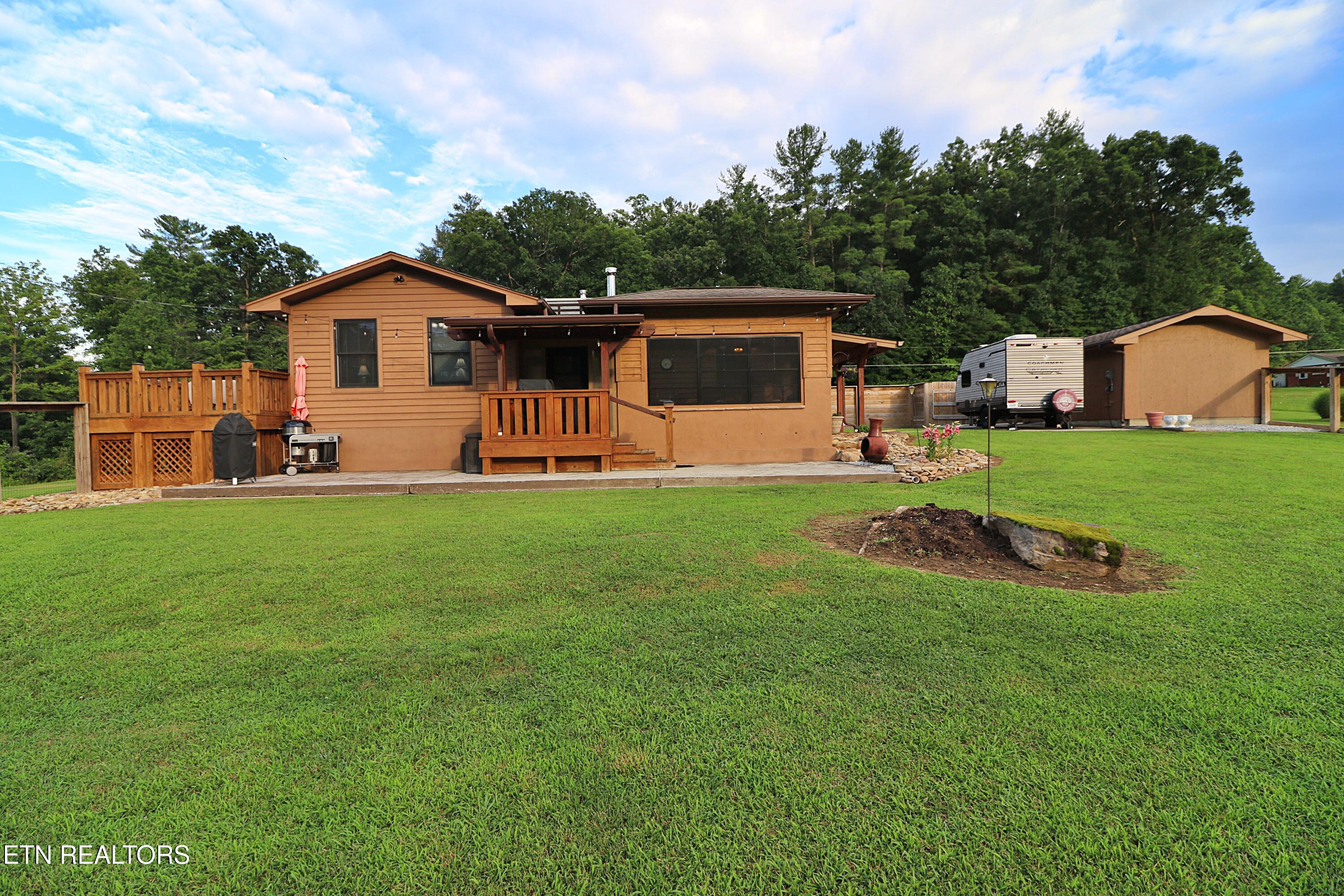 2171 Pine Hill Road Winfield TN 37892