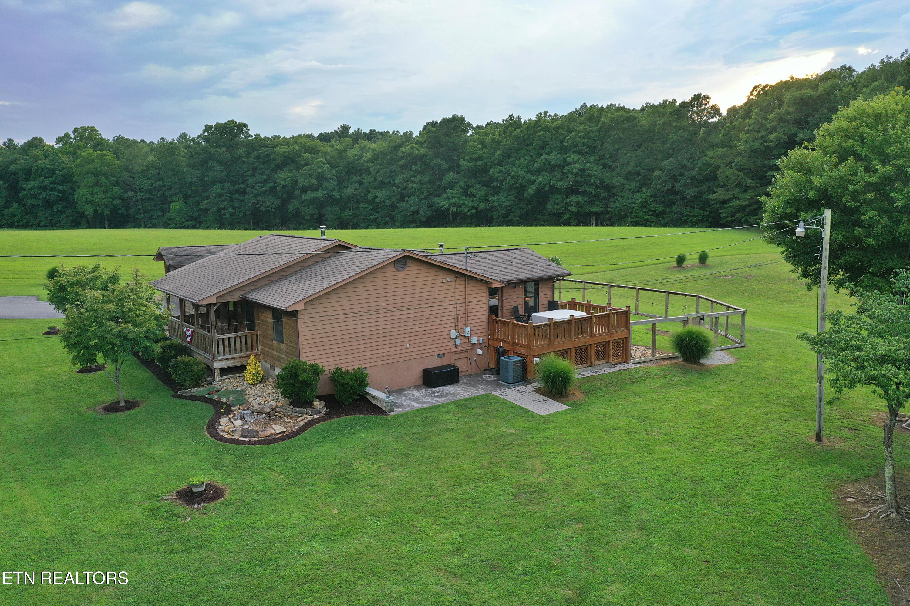 2171 Pine Hill Road Winfield TN 37892