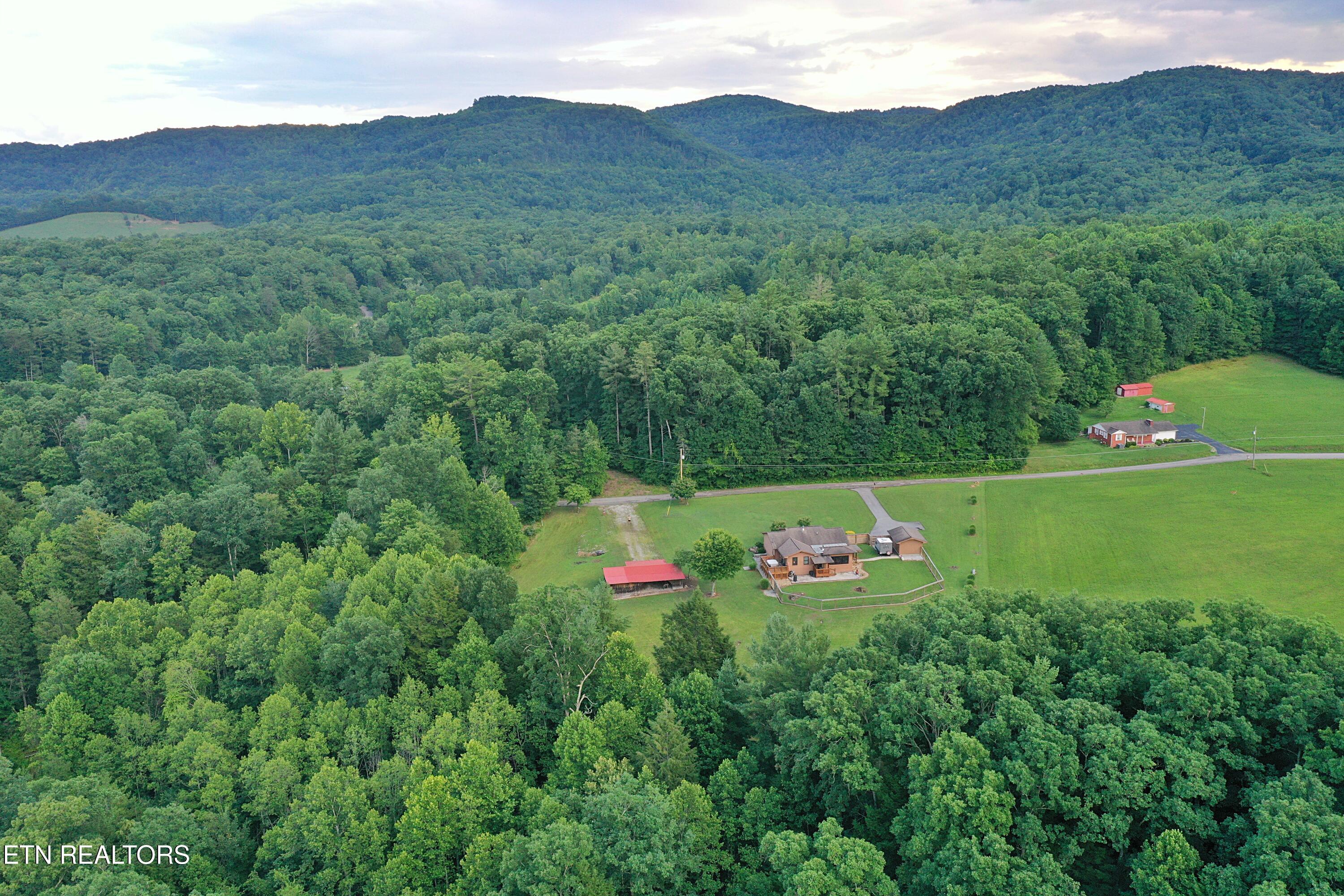 2171 Pine Hill Road Winfield TN 37892