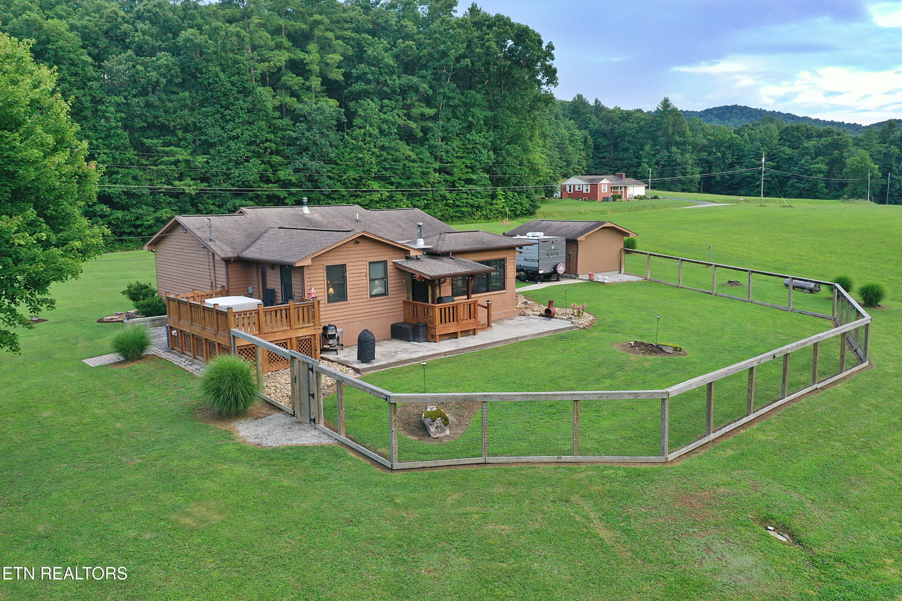 2171 Pine Hill Road Winfield TN 37892