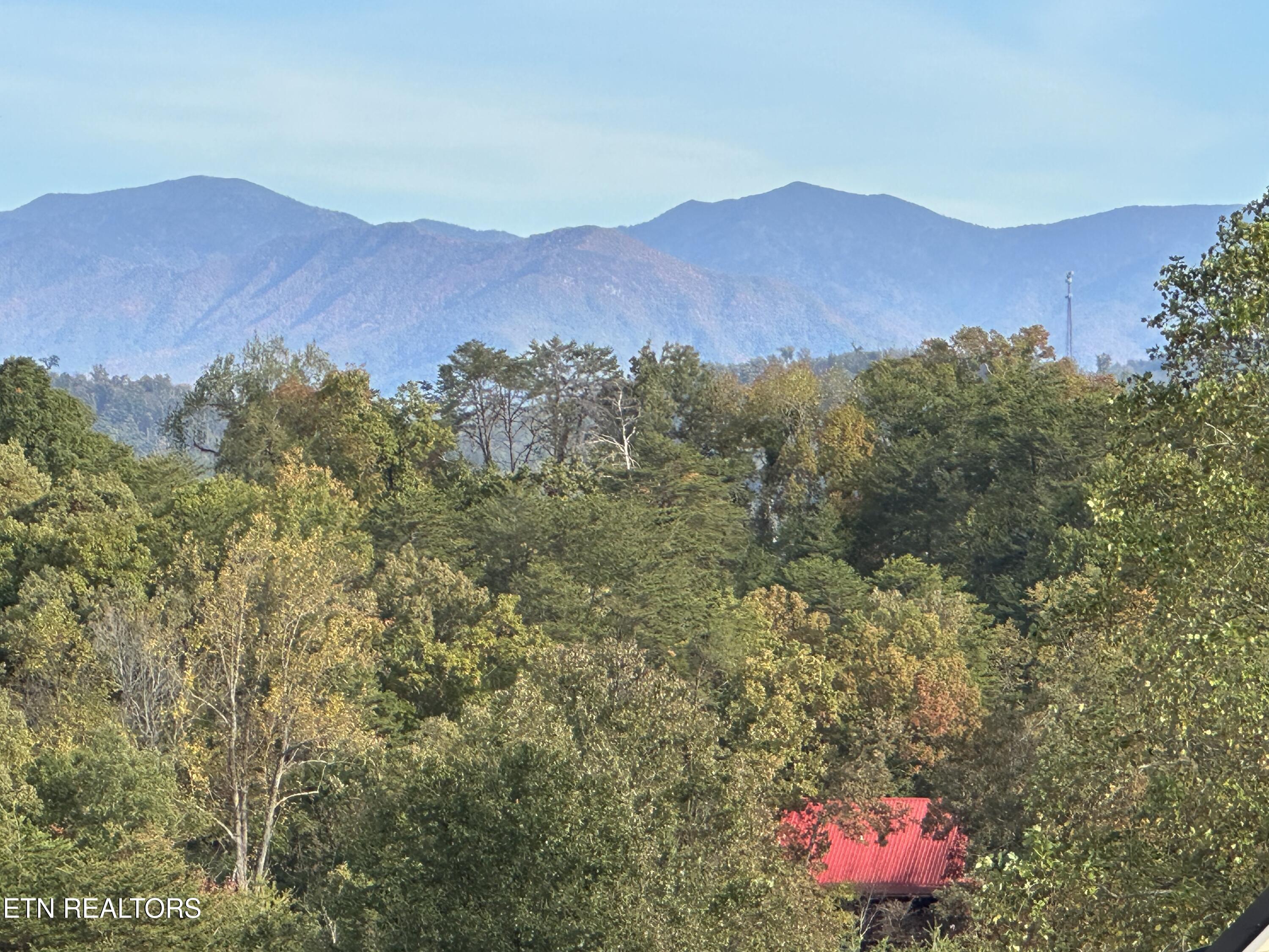 2819 Saint Charles Place Pigeon Forge TN 37863