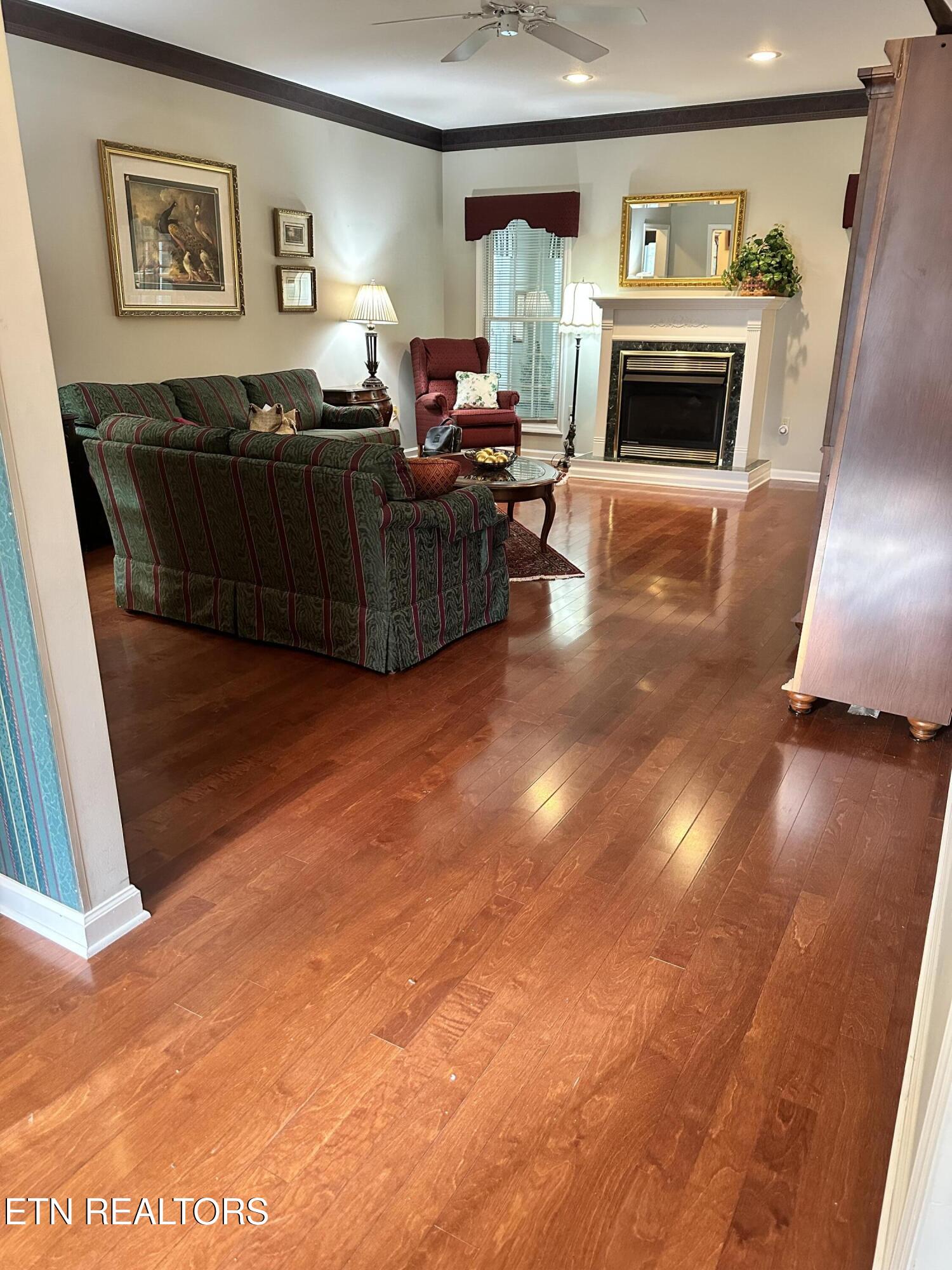 2819 Saint Charles Place Pigeon Forge TN 37863