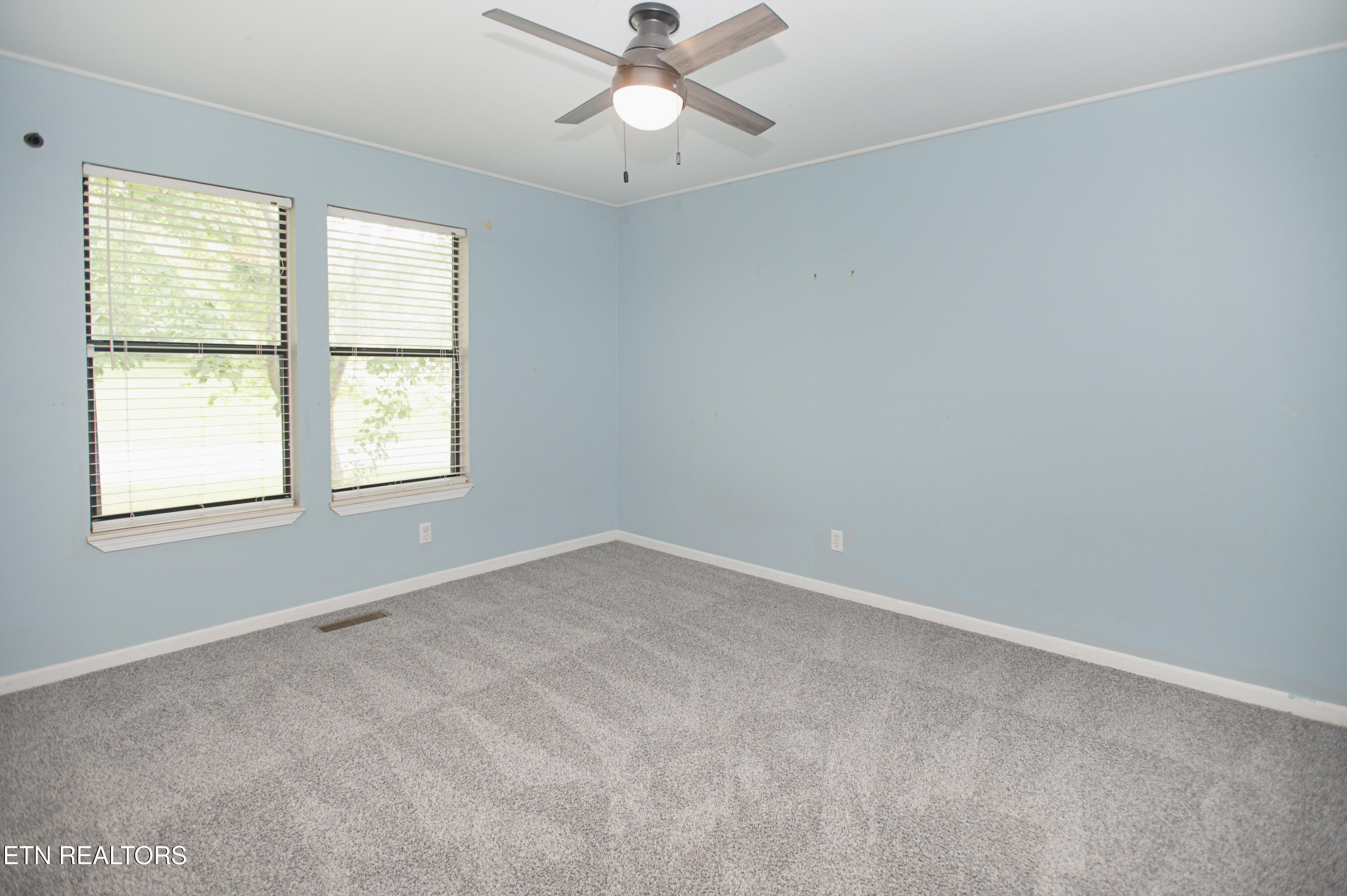 1241 Court Field Road Knoxville TN 37922