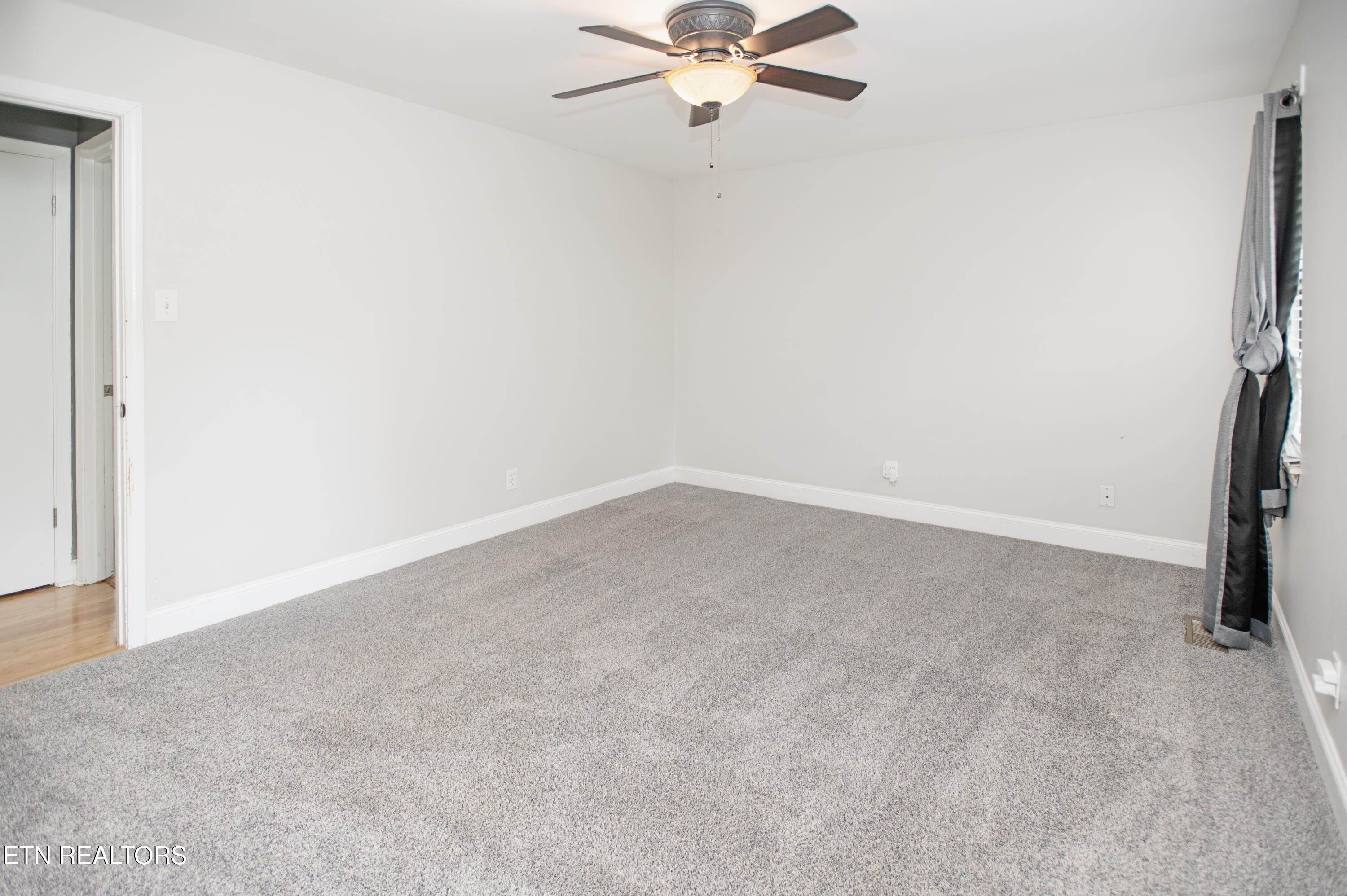 1241 Court Field Road Knoxville TN 37922