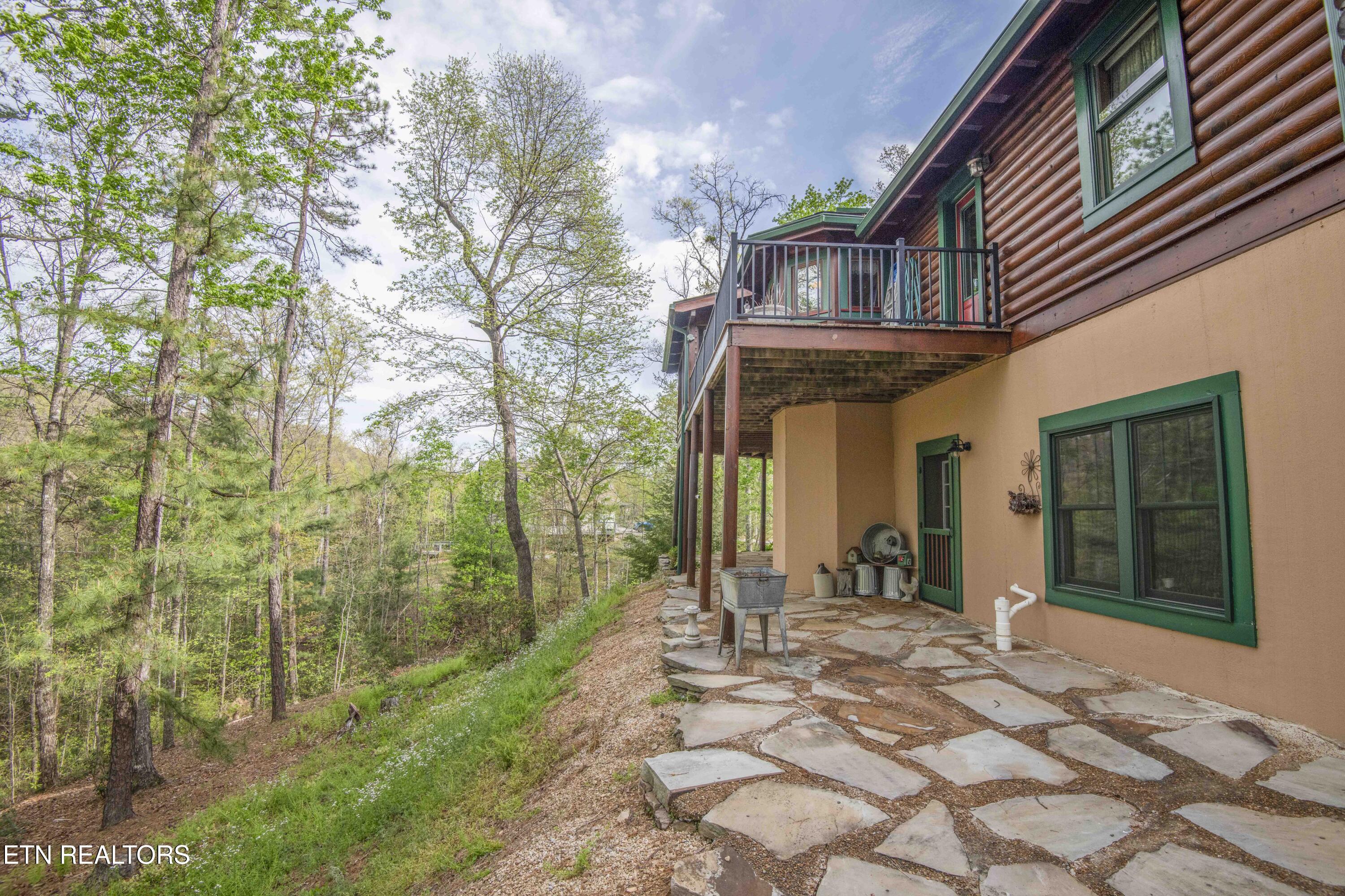 3123 Rocking Chair Lane Sevierville TN 37862