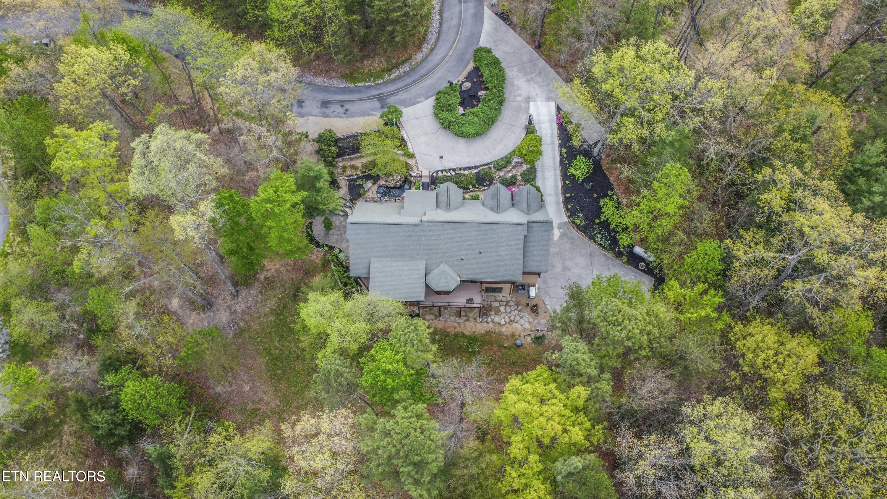 3123 Rocking Chair Lane Sevierville TN 37862