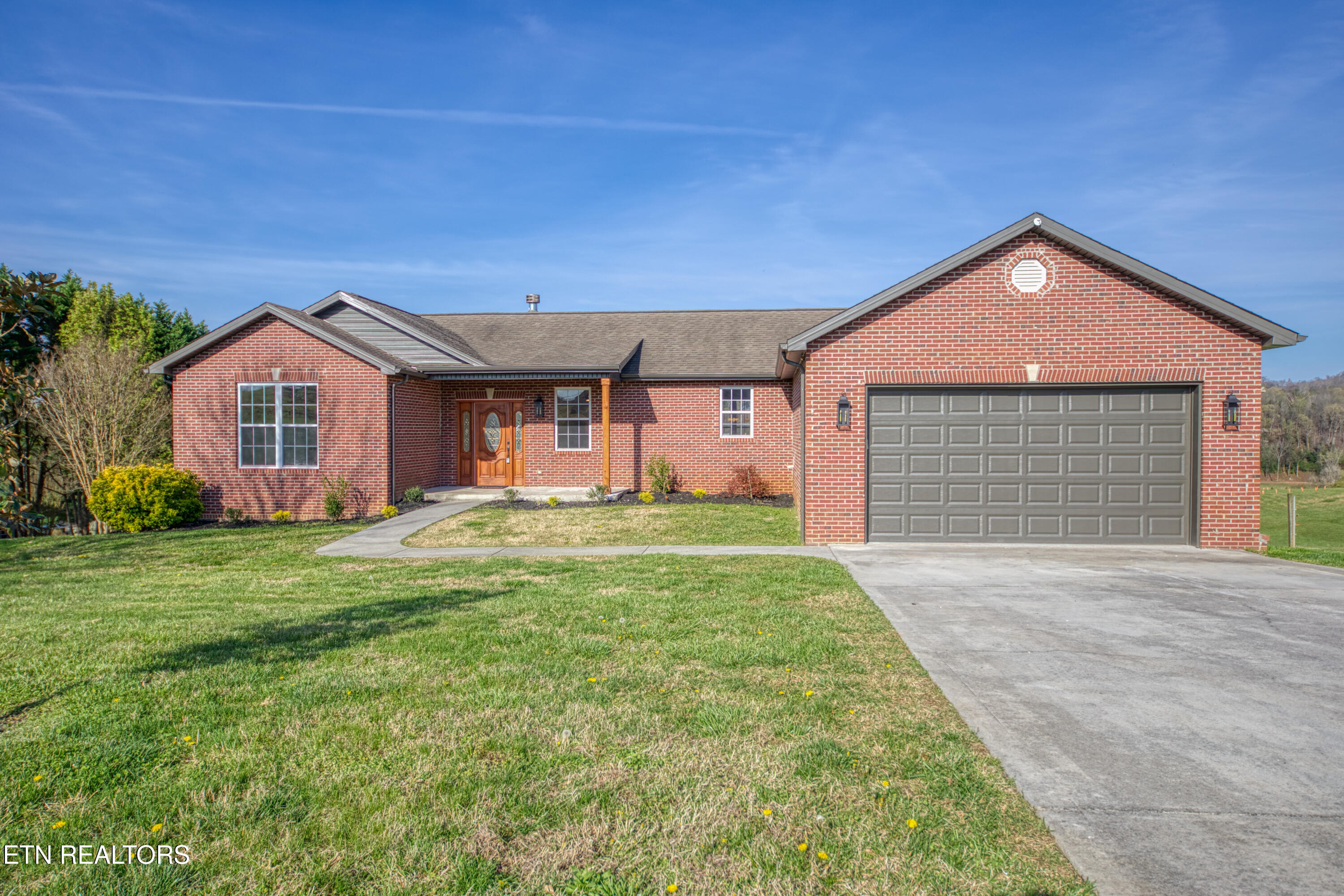 2859 Luther Catlett Circle Sevierville TN 37876