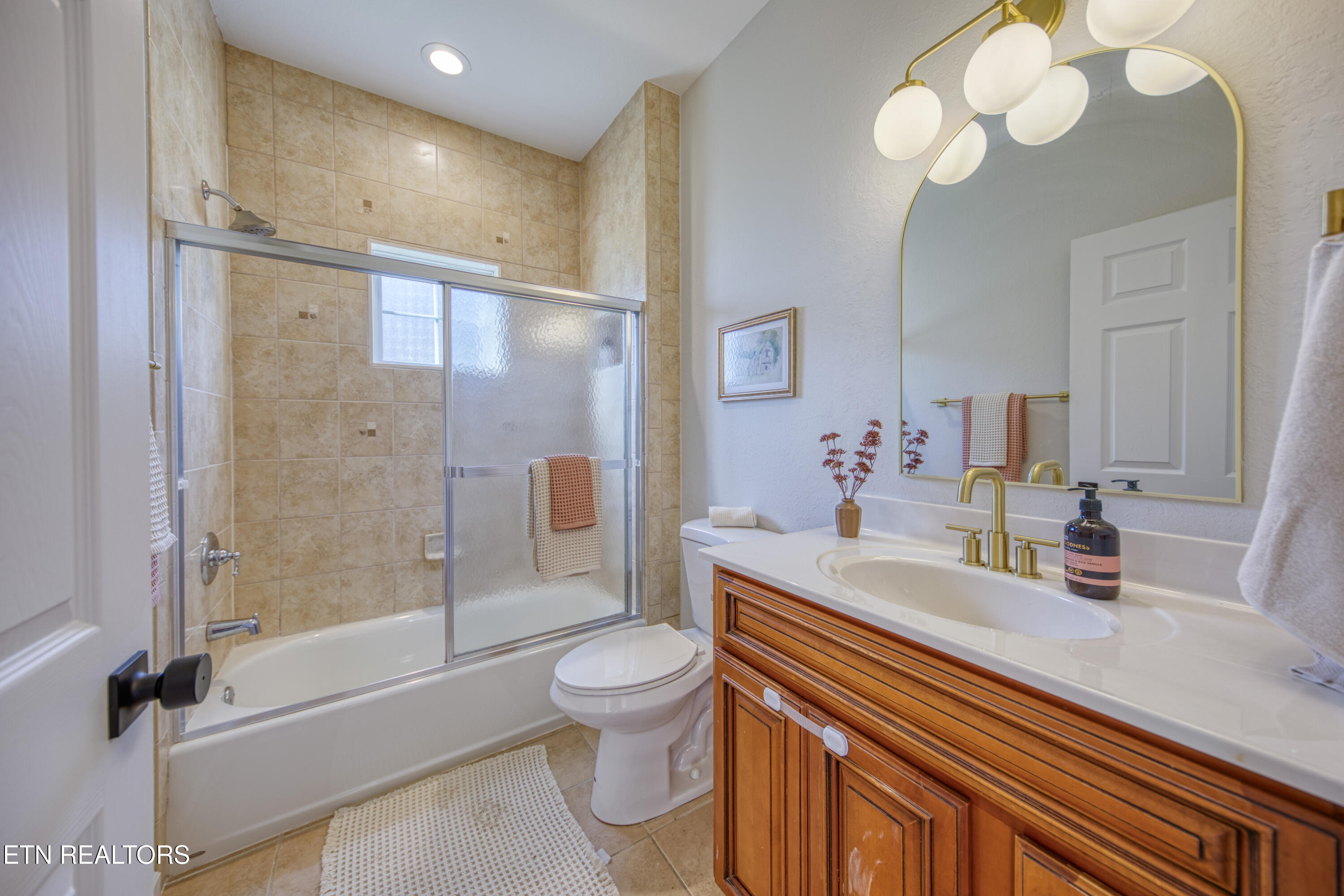 2859 Luther Catlett Circle Sevierville TN 37876