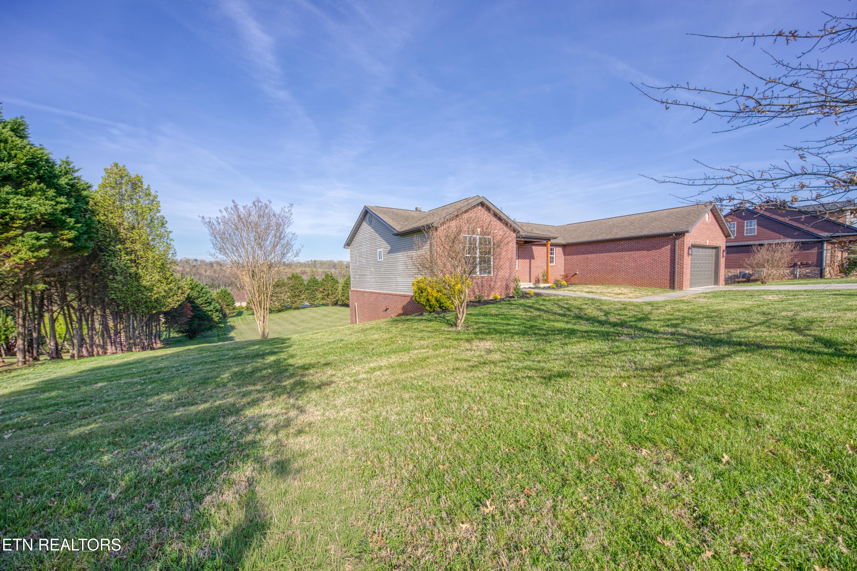 2859 Luther Catlett Circle Sevierville TN 37876