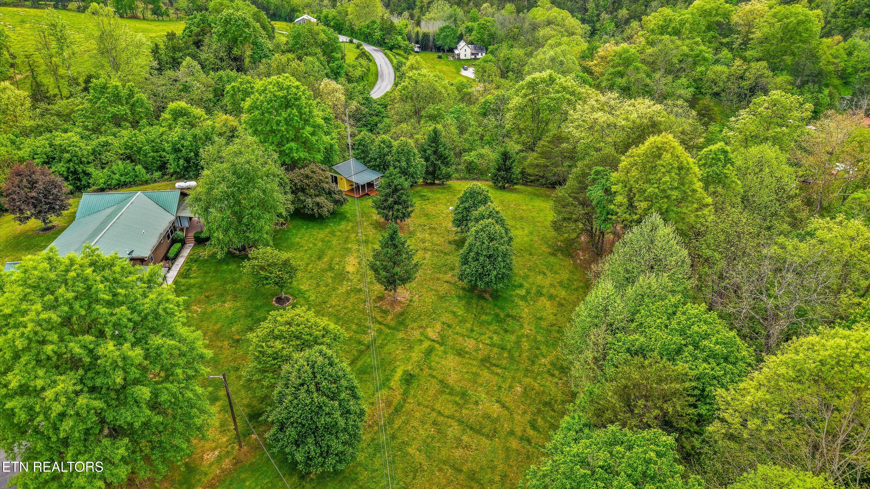 1500 Liberty Hill Drive Washburn TN 37888