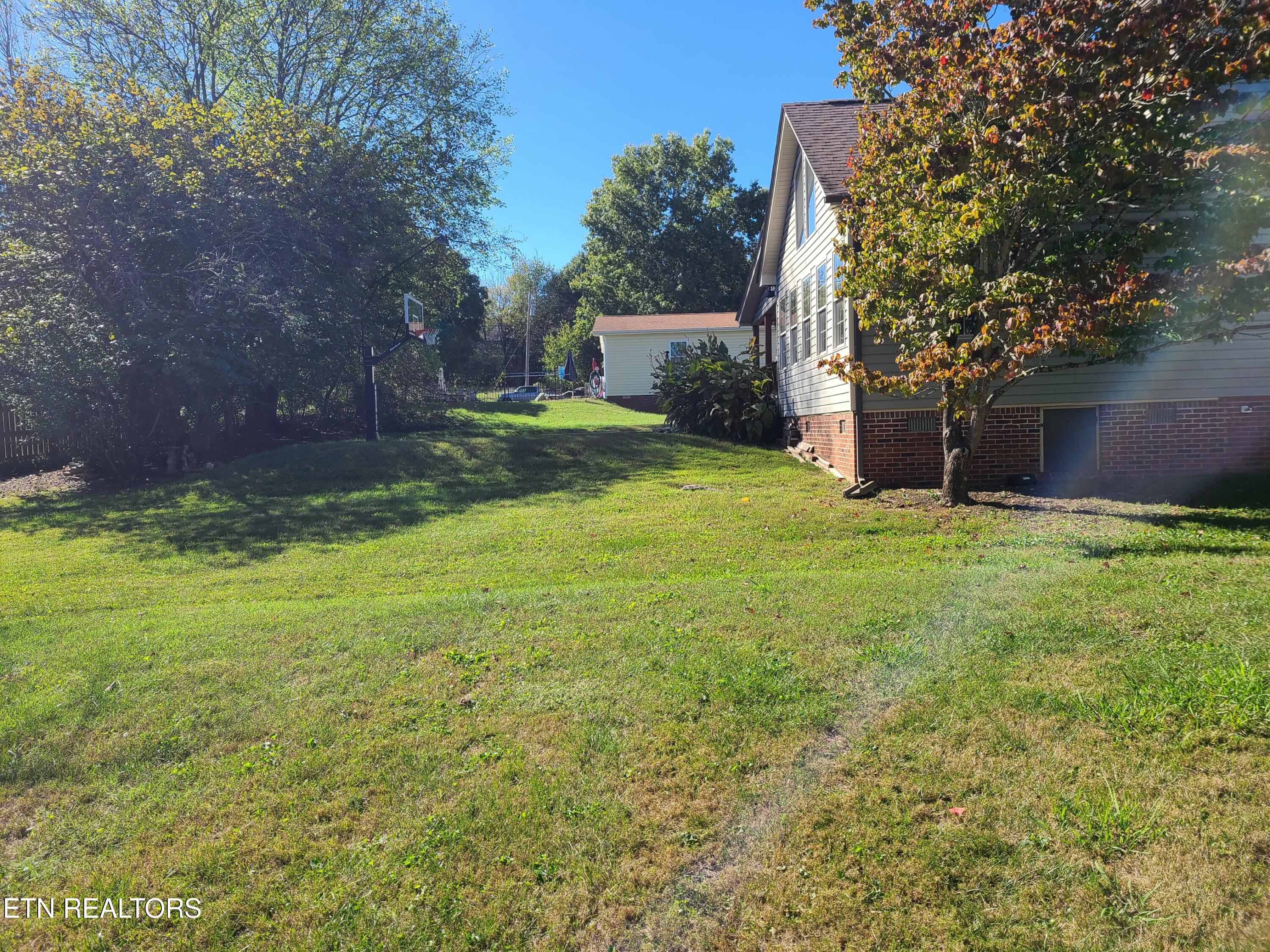 8820 Ryegate Drive Knoxville TN 37922