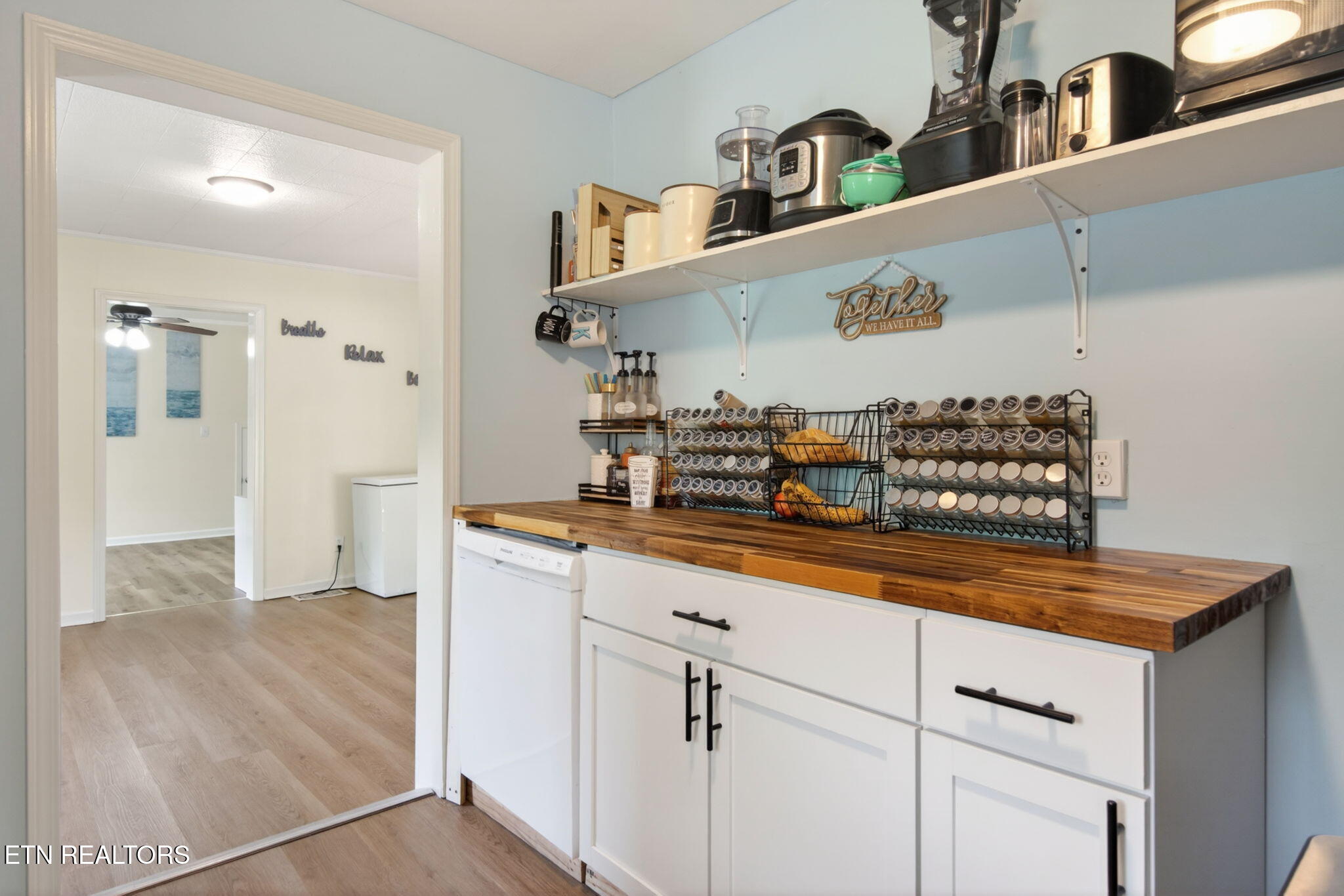 3065 Rocky Springs Road Spring City TN 37381