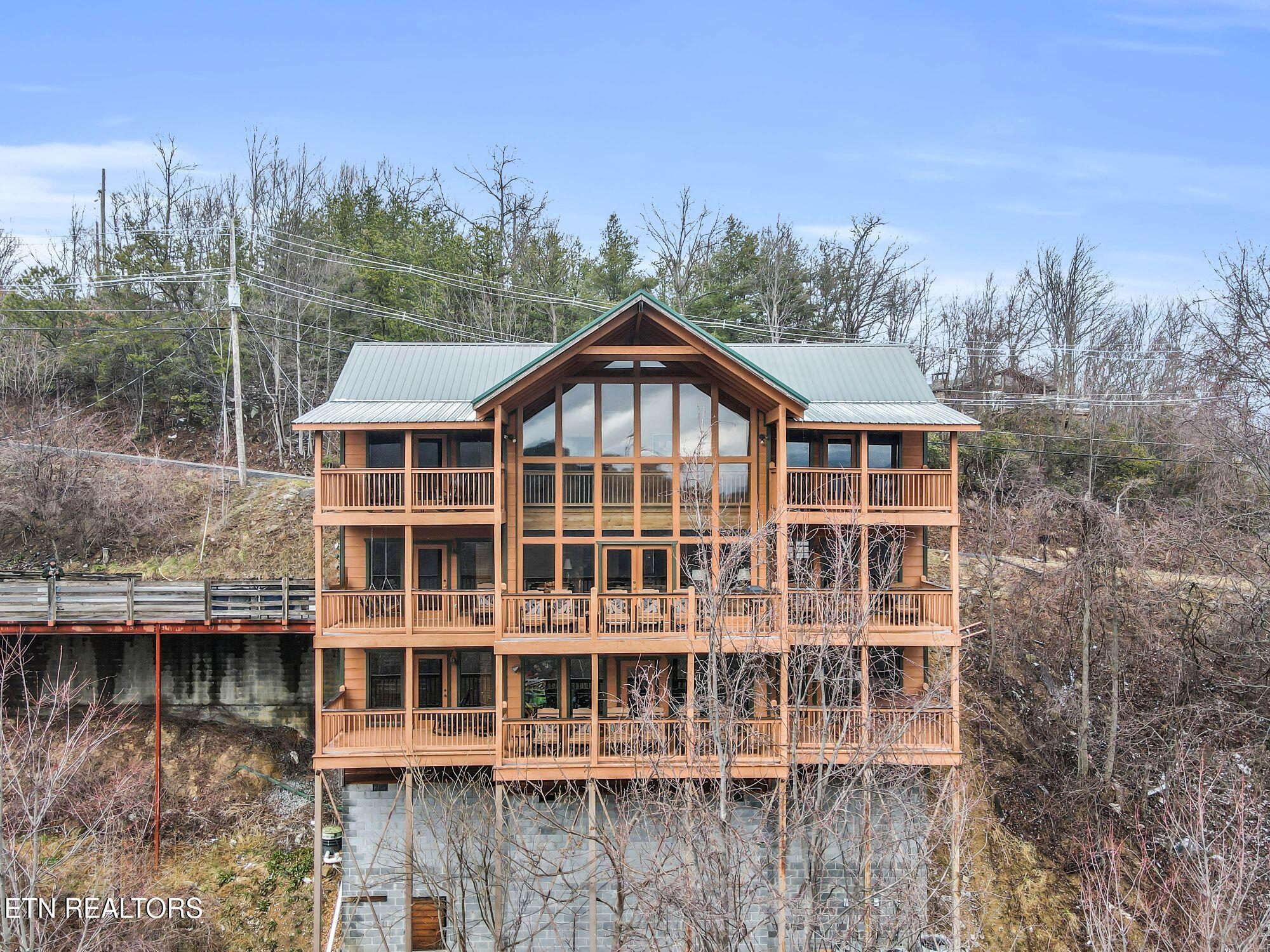 1173 Ski View Drive Gatlinburg TN 37738