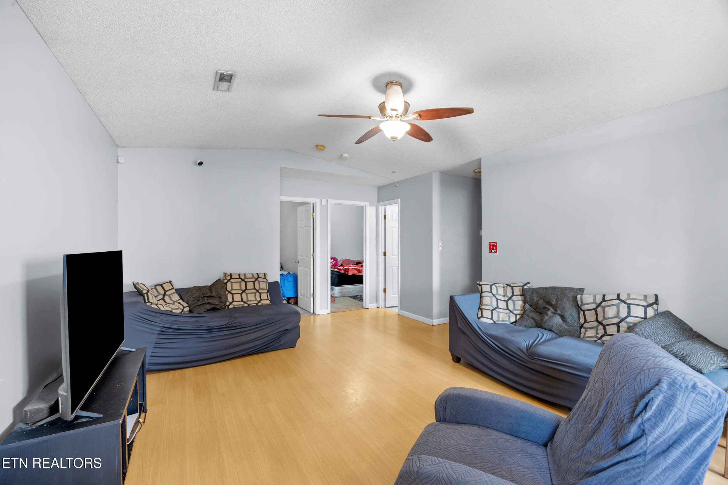 7545 Gary White Road Corryton TN 37721