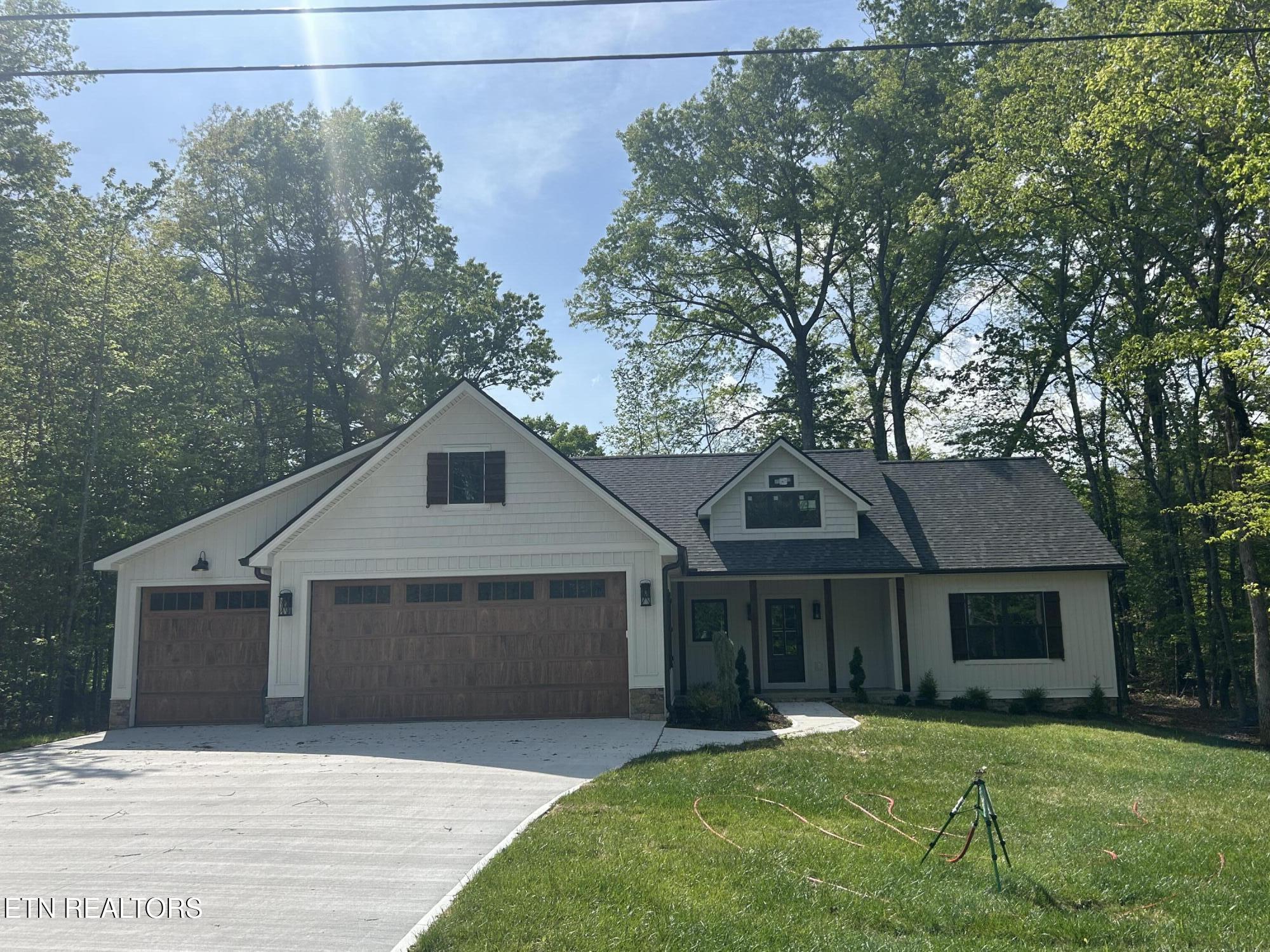 690 Westchester Drive Crossville TN 38558