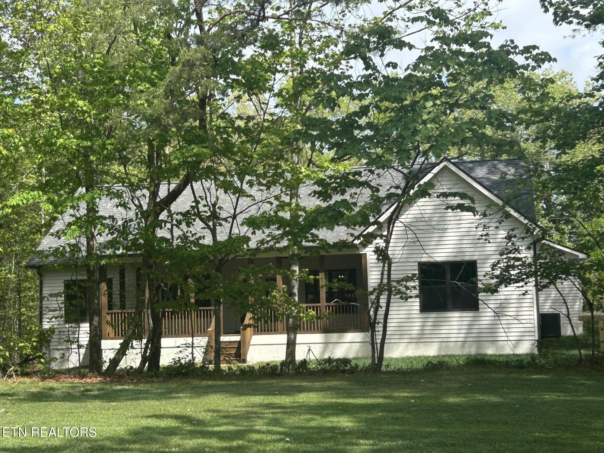 690 Westchester Drive Crossville TN 38558