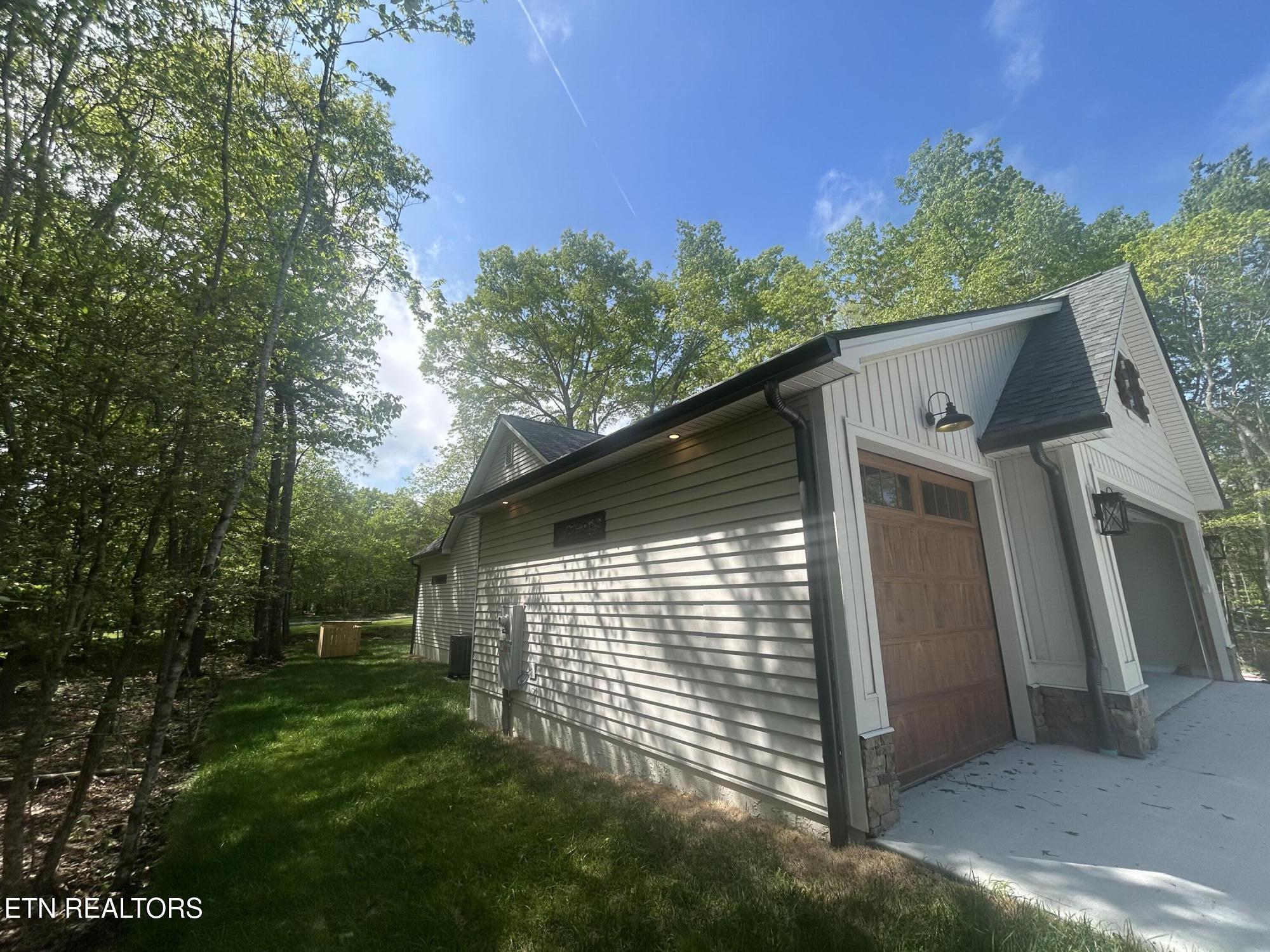 690 Westchester Drive Crossville TN 38558
