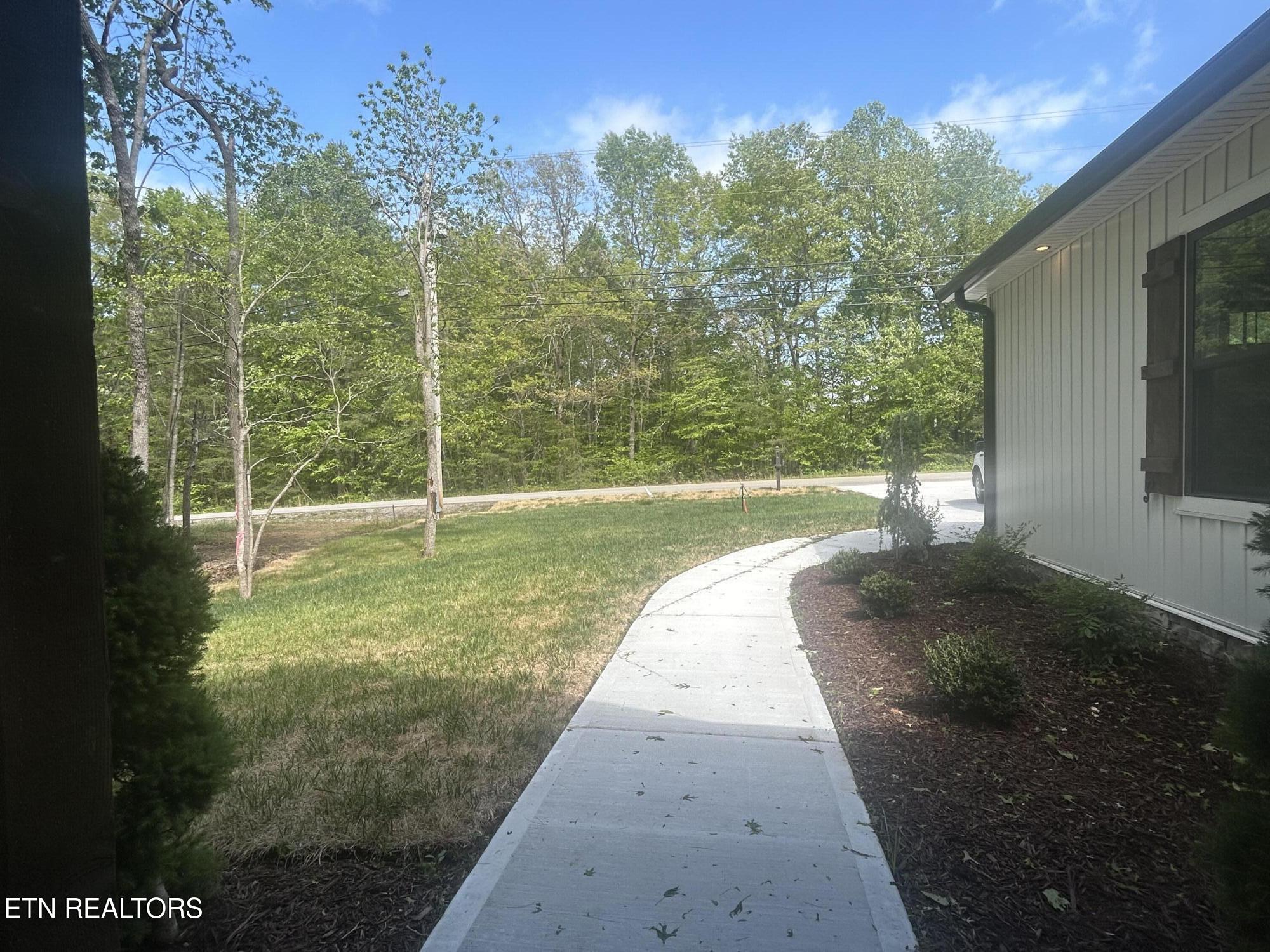 690 Westchester Drive Crossville TN 38558