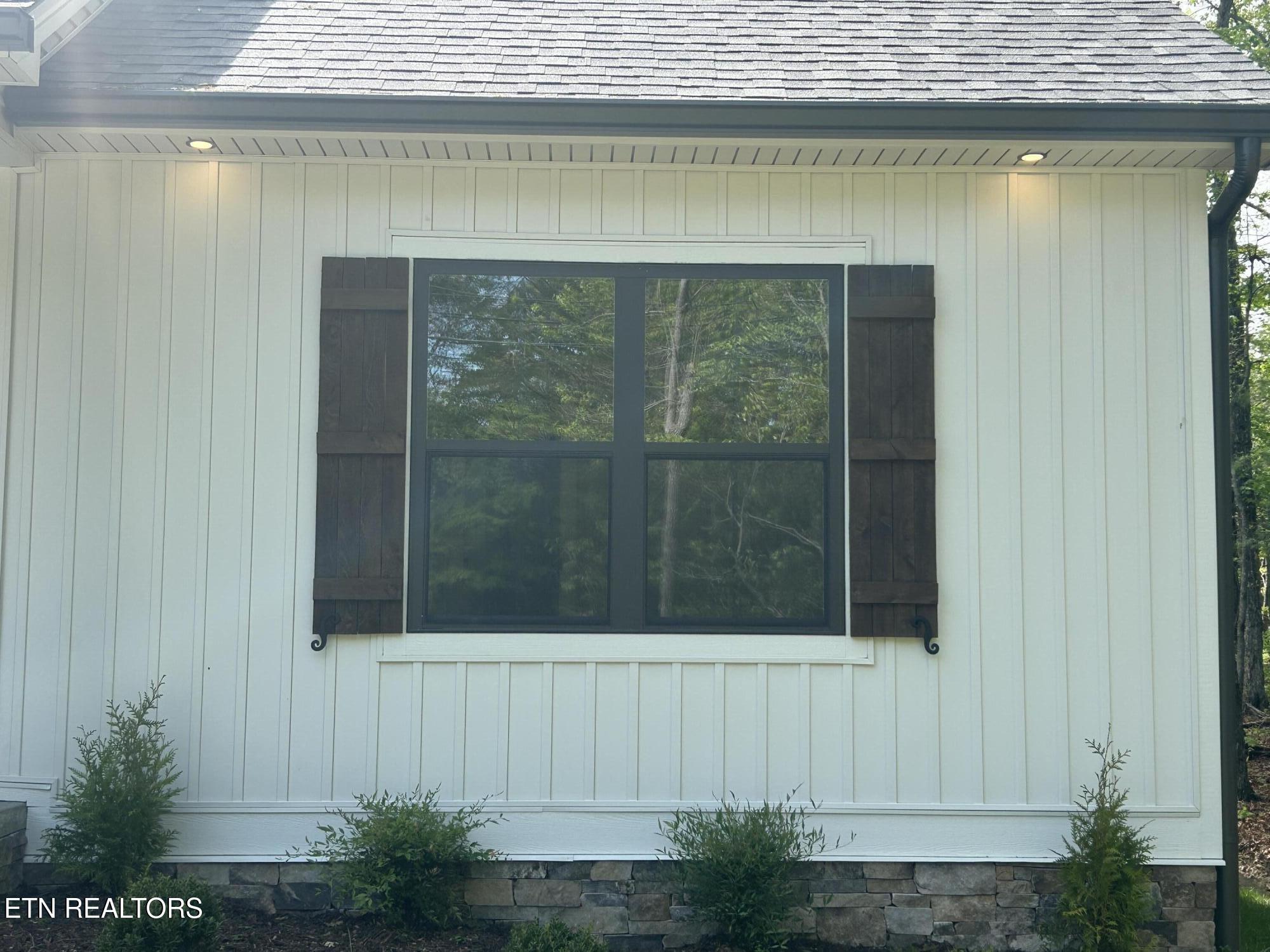 690 Westchester Drive Crossville TN 38558