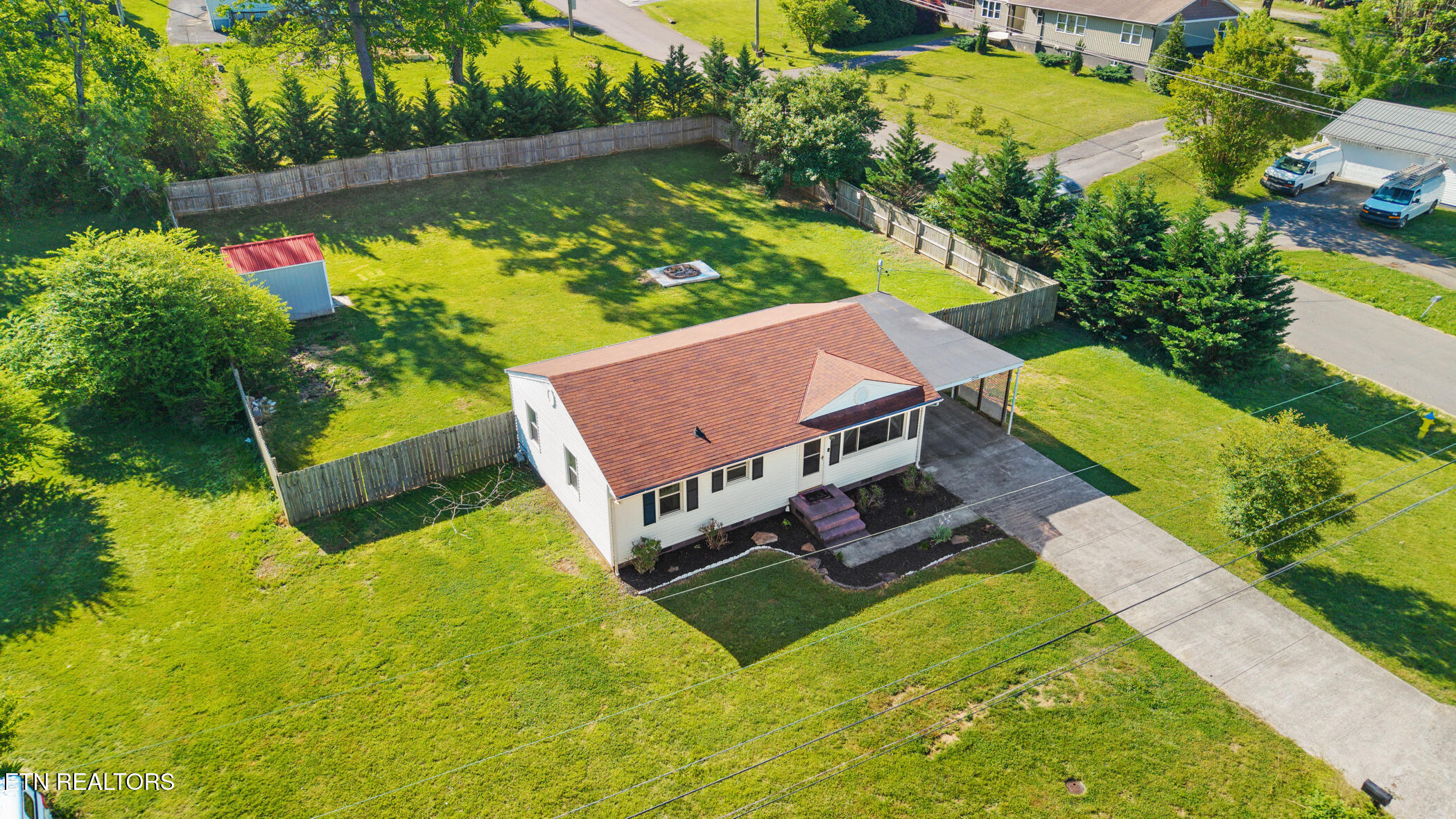 5204 Rowan Circle Knoxville TN 37912