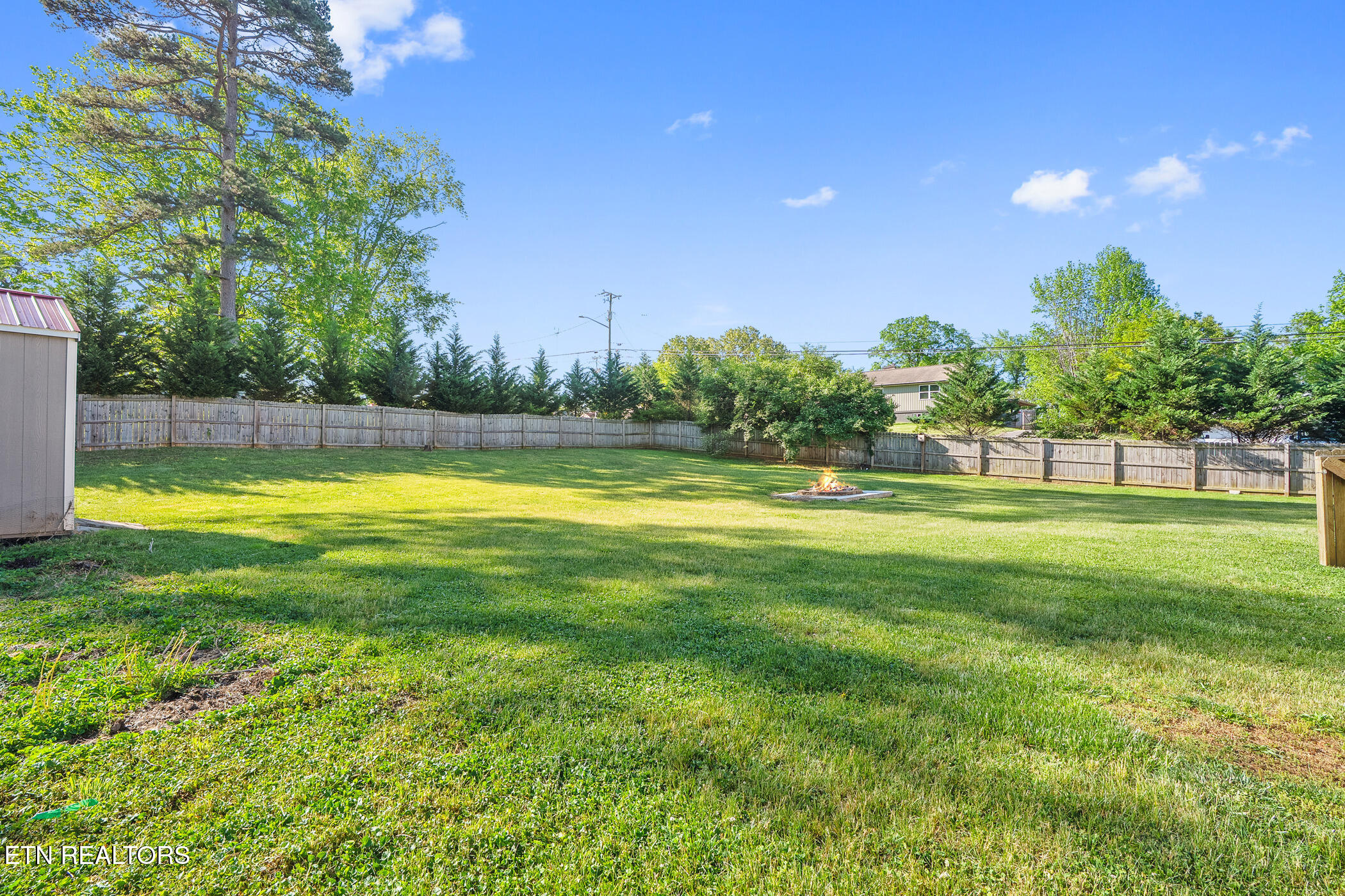 5204 Rowan Circle Knoxville TN 37912