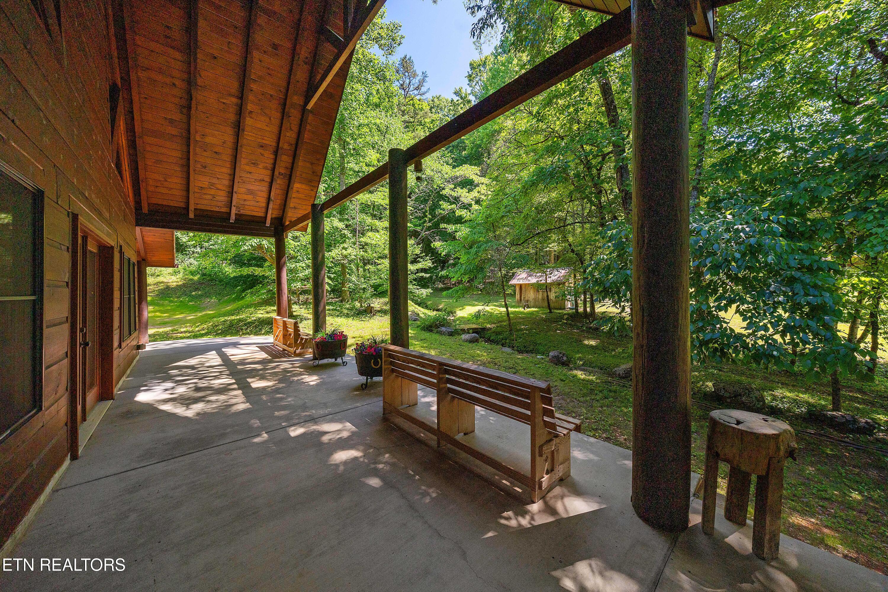 1151 Chestnut Valley Road Vonore TN 37885