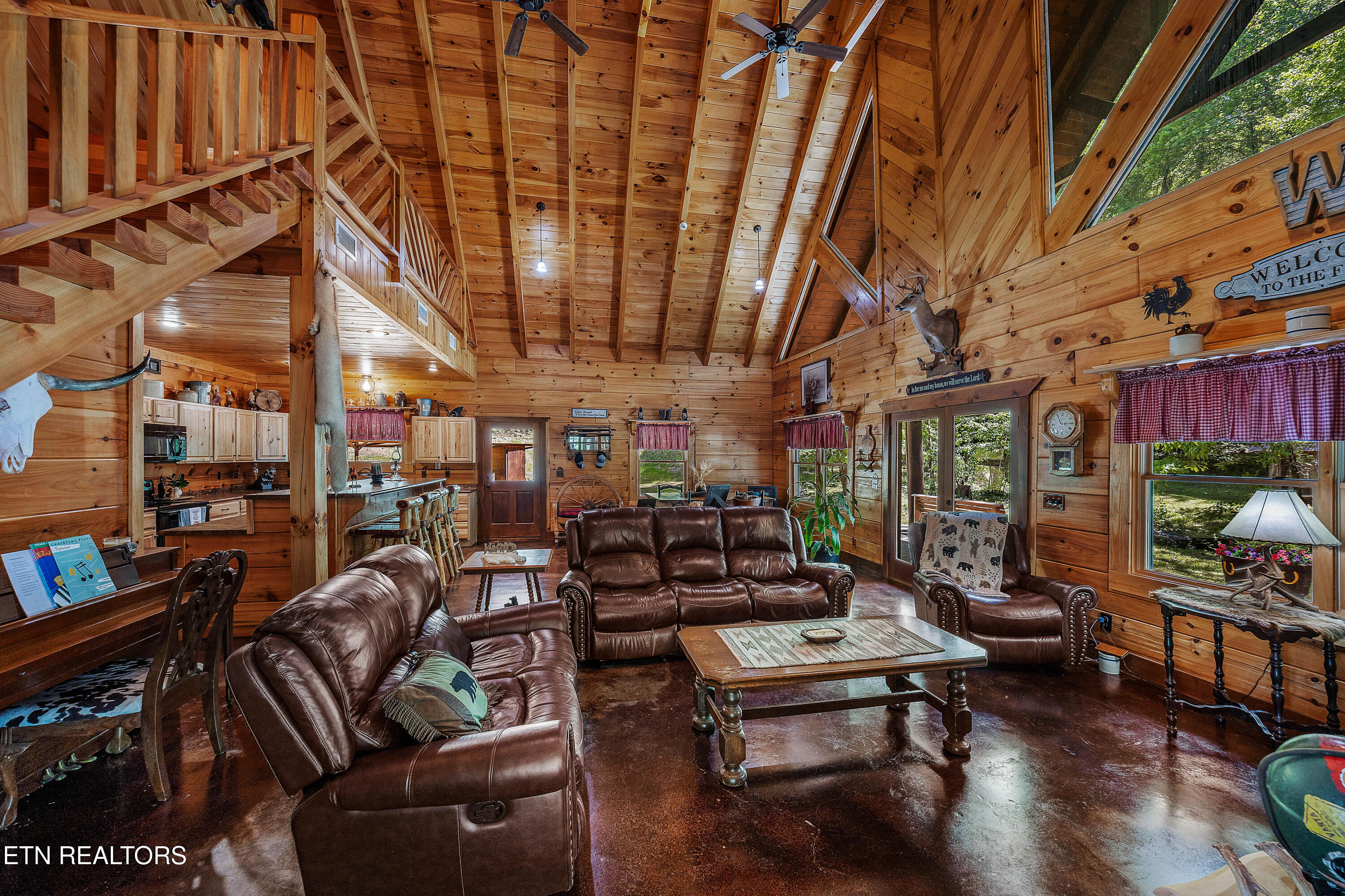 1151 Chestnut Valley Road Vonore TN 37885
