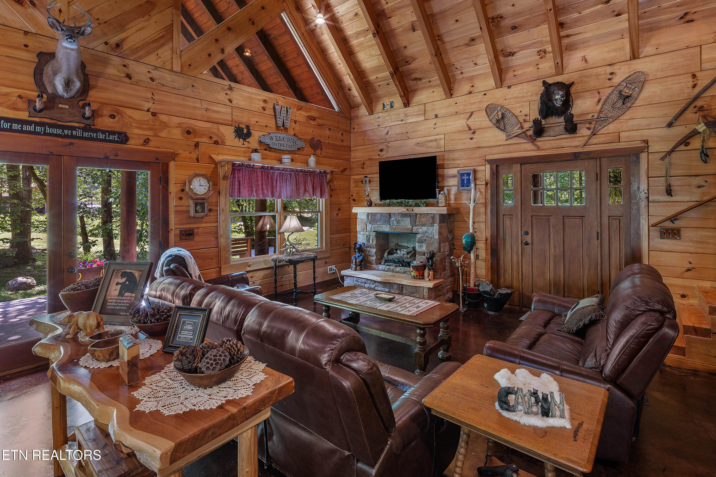 1151 Chestnut Valley Road Vonore TN 37885