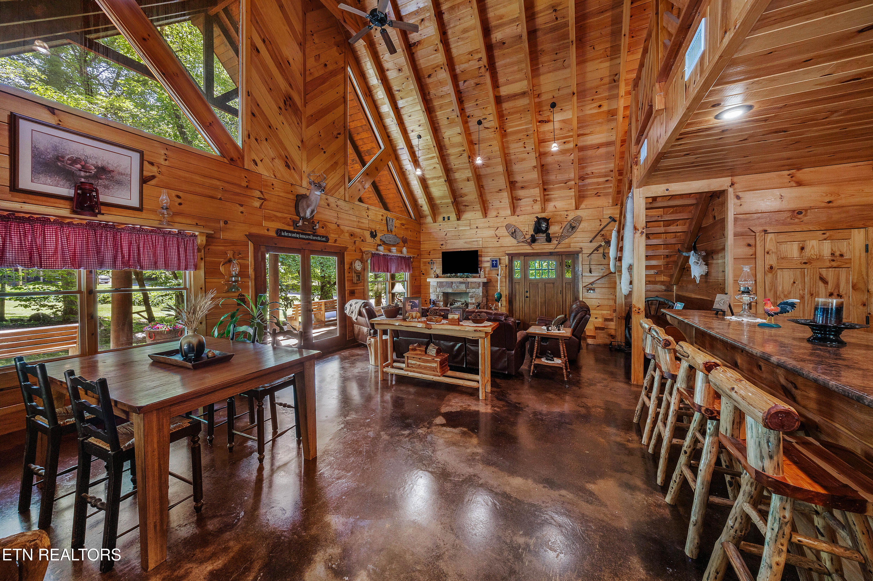 1151 Chestnut Valley Road Vonore TN 37885