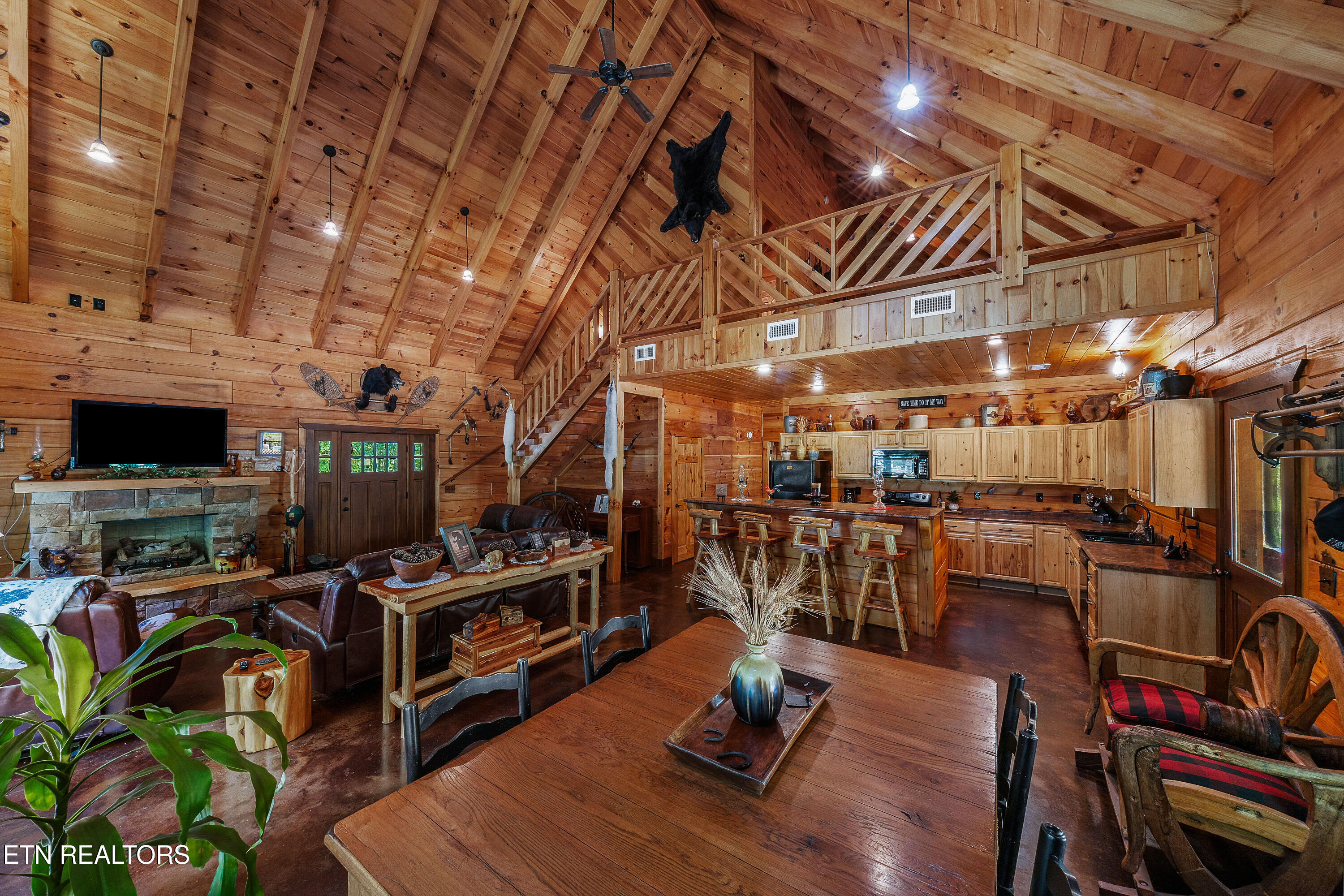 1151 Chestnut Valley Road Vonore TN 37885