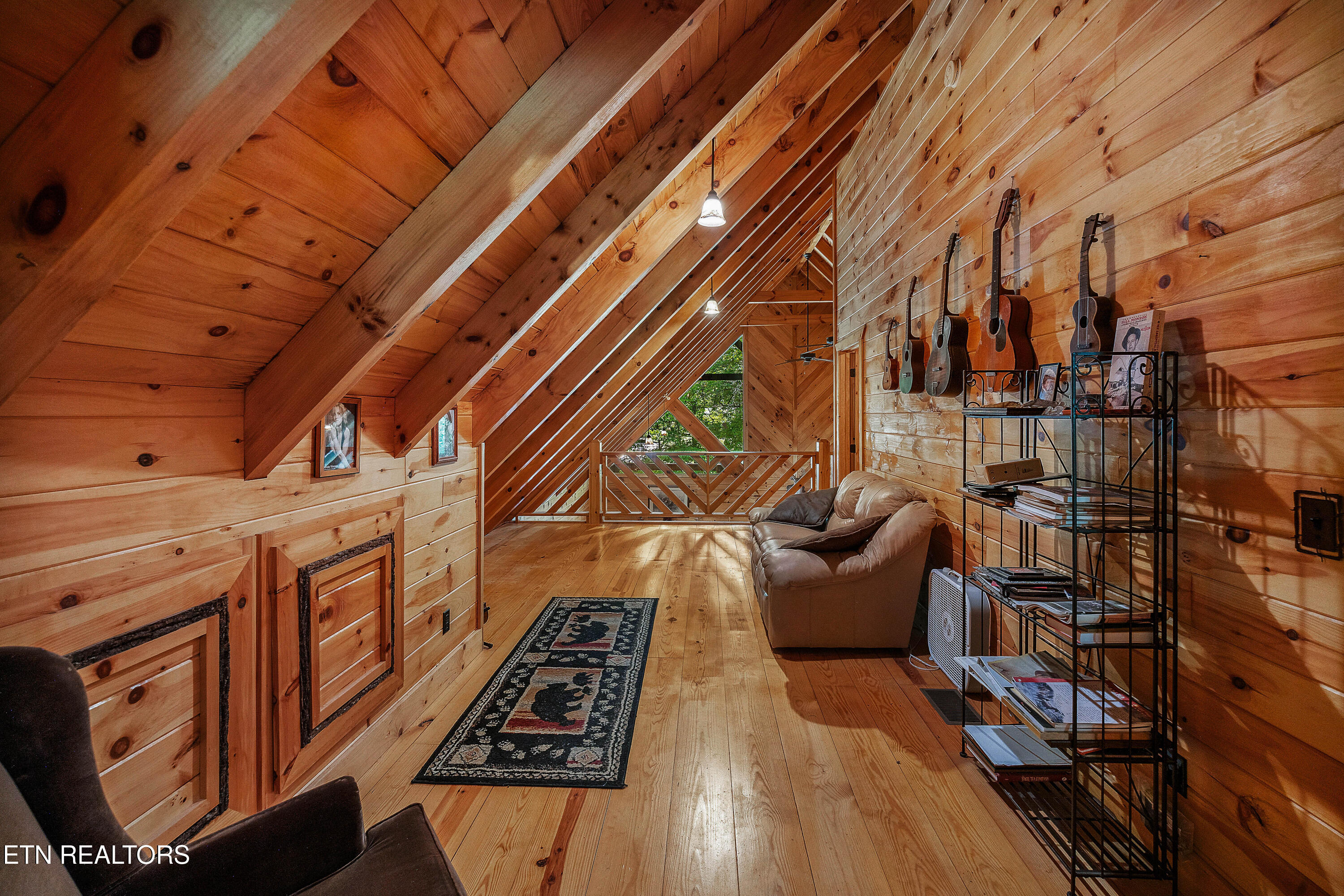 1151 Chestnut Valley Road Vonore TN 37885