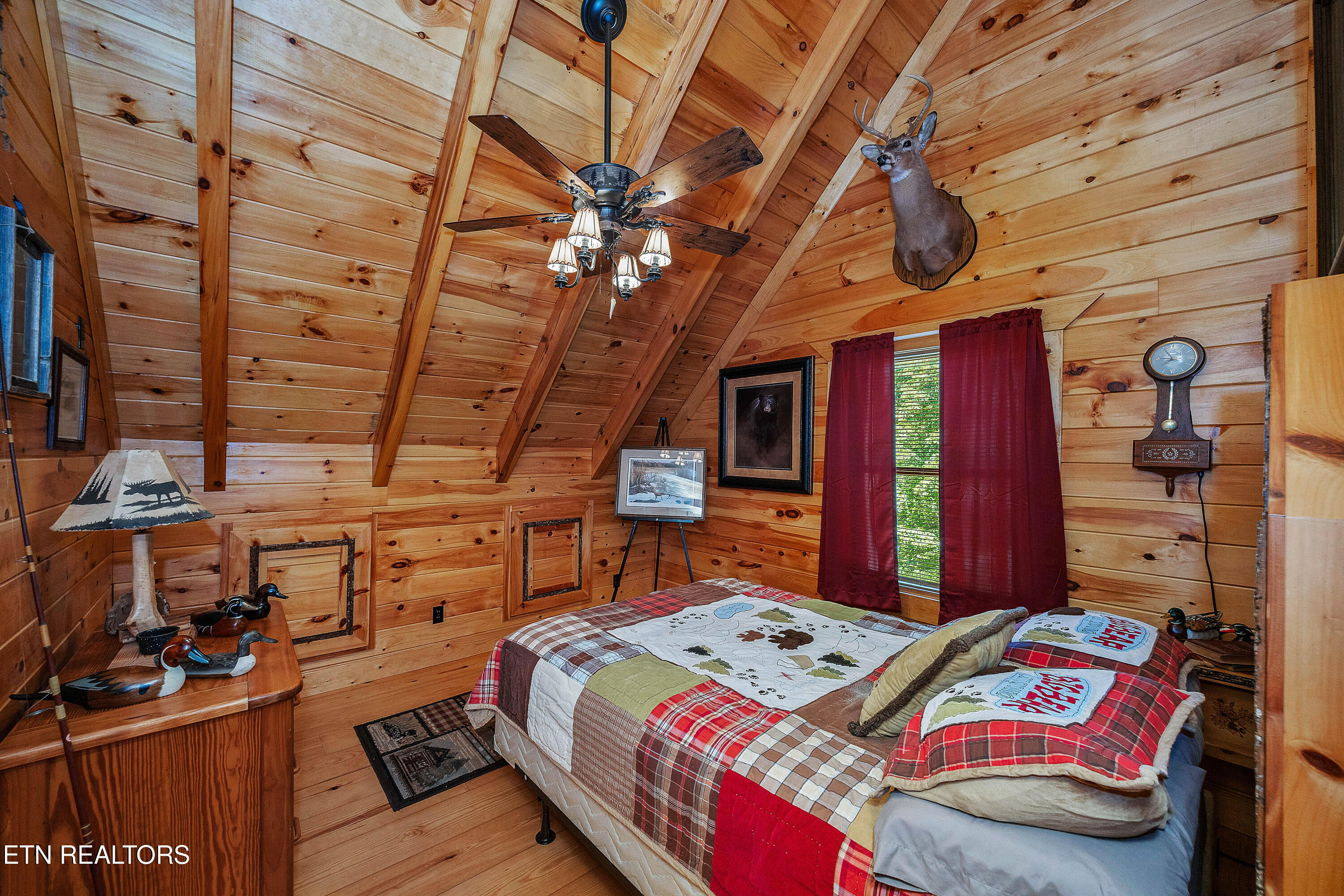 1151 Chestnut Valley Road Vonore TN 37885