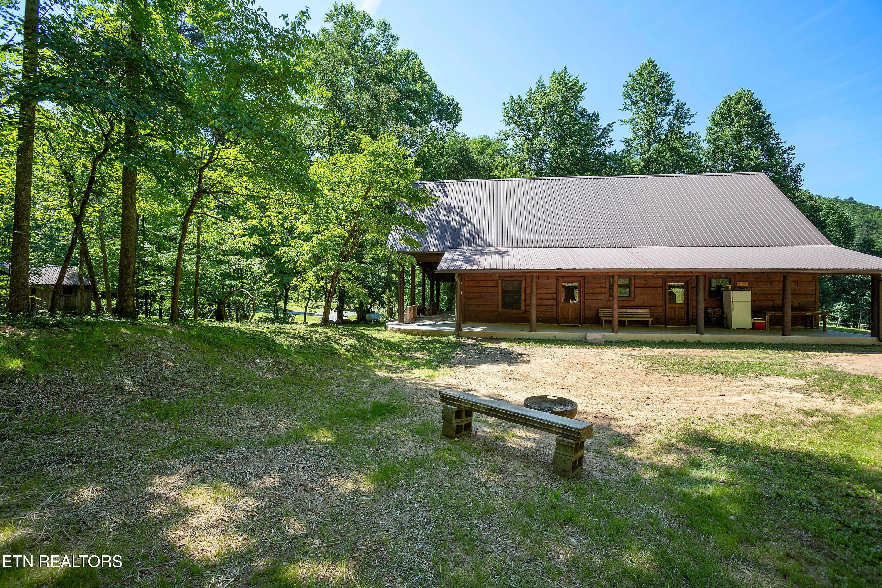 1151 Chestnut Valley Road Vonore TN 37885