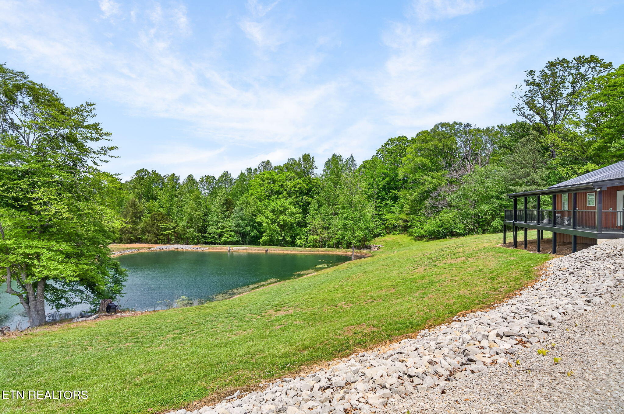 5218 Turney Groce Road Byrdstown TN 38549