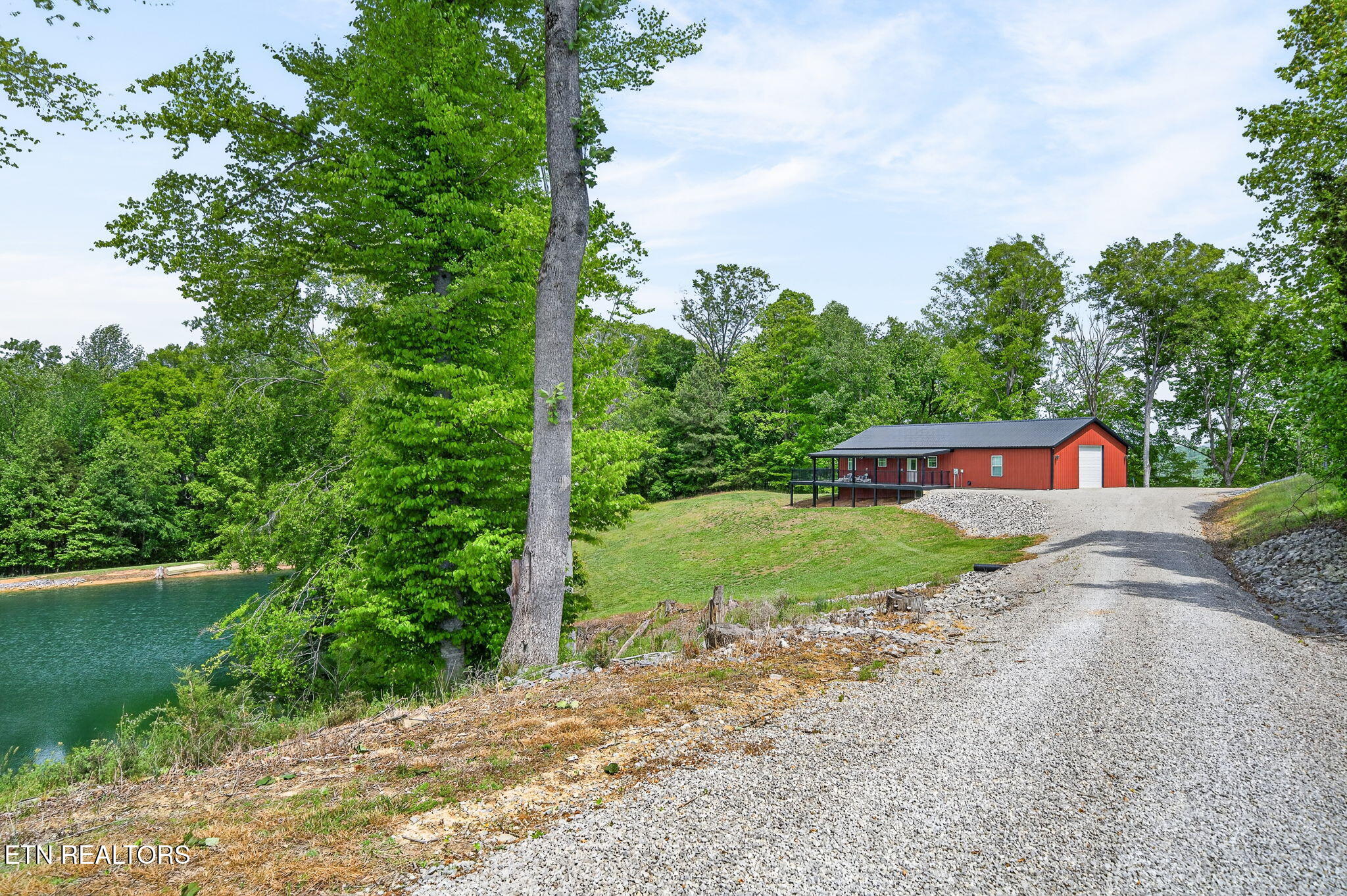 5218 Turney Groce Road Byrdstown TN 38549