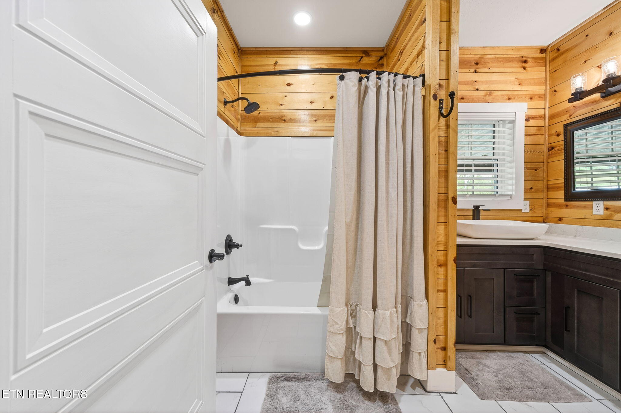 5218 Turney Groce Road Byrdstown TN 38549
