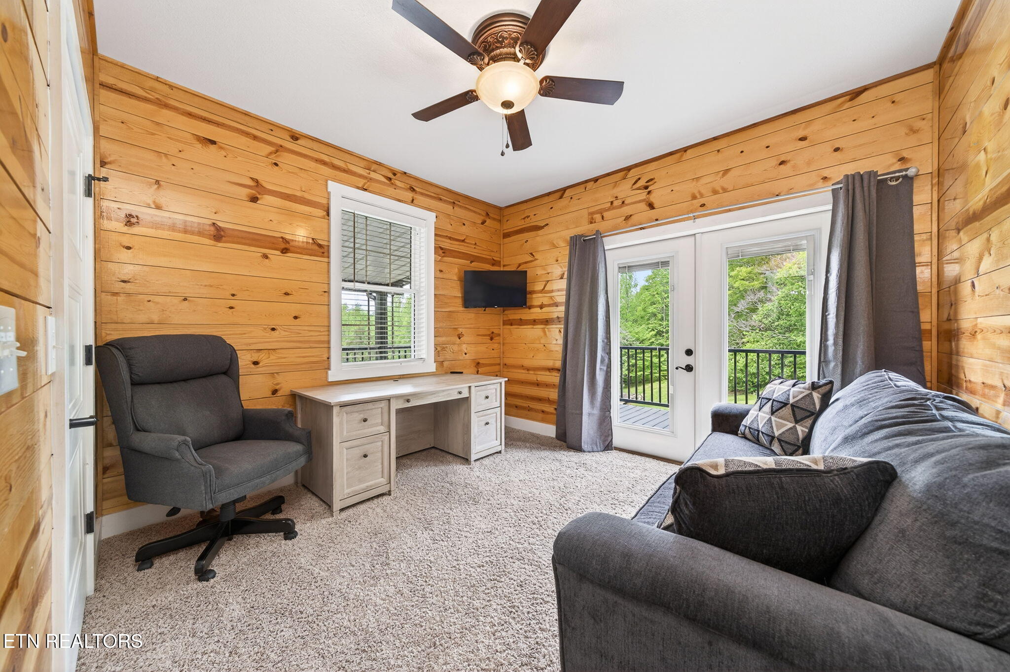 5218 Turney Groce Road Byrdstown TN 38549